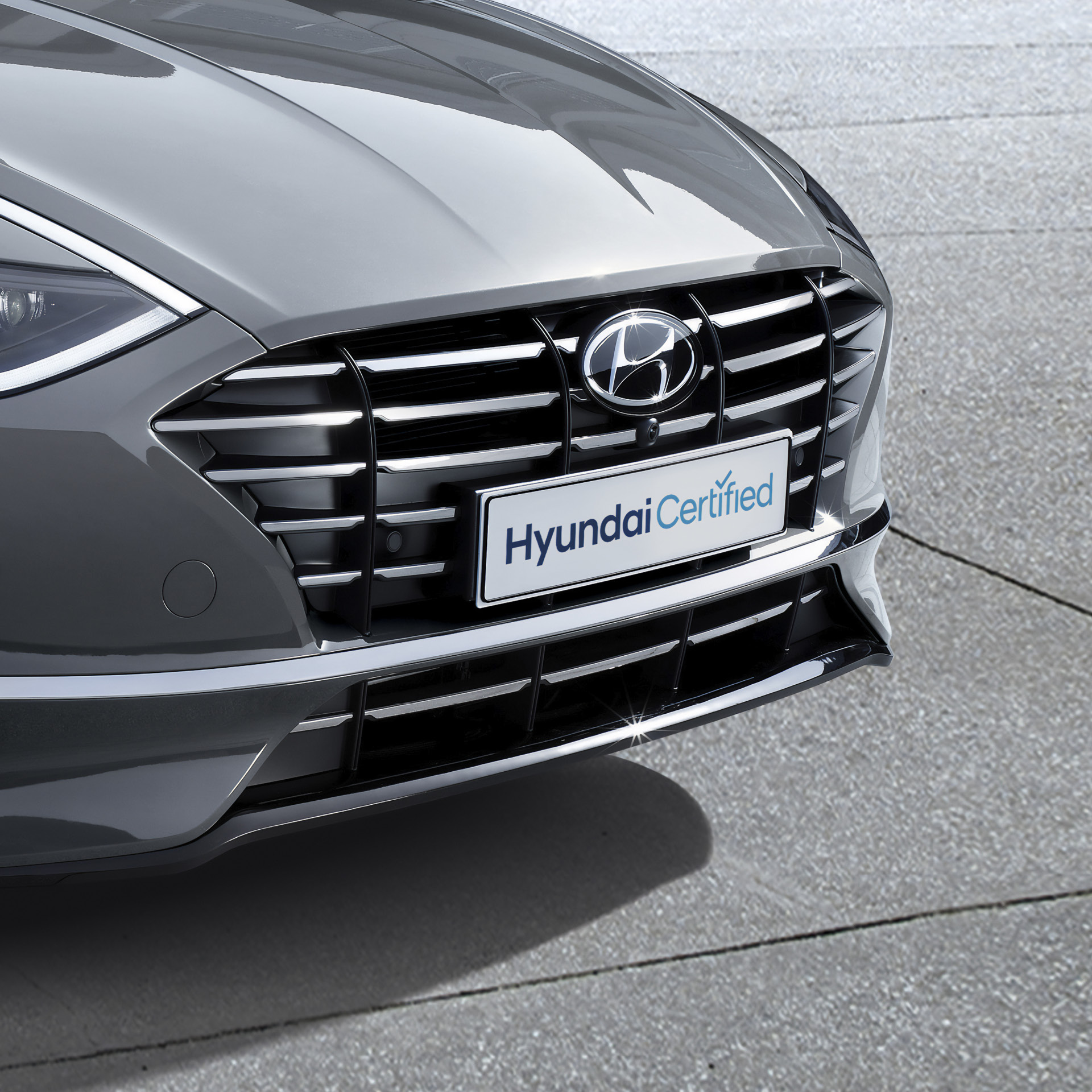 Front part of Hyundai Sonata