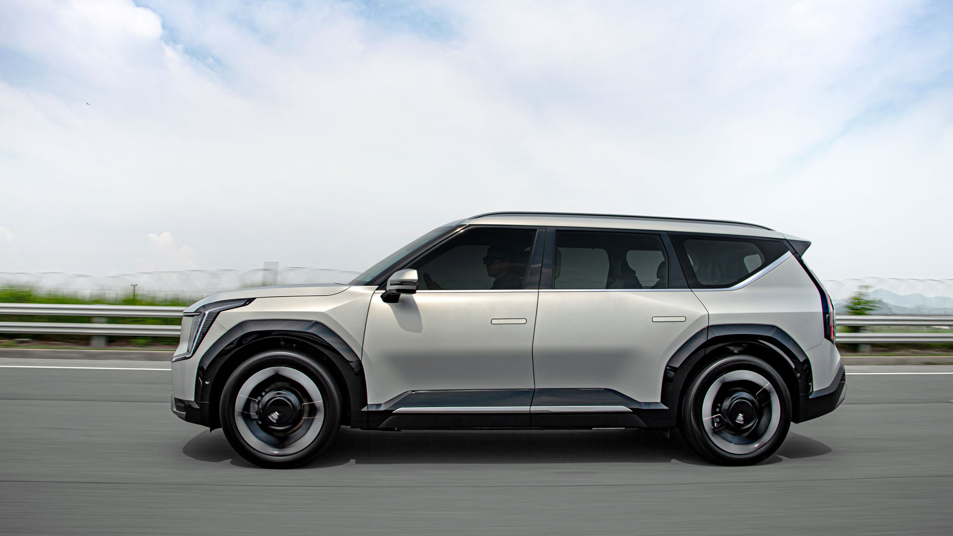 Kia secures top honors in 2023 Golden Steering Wheel Awards