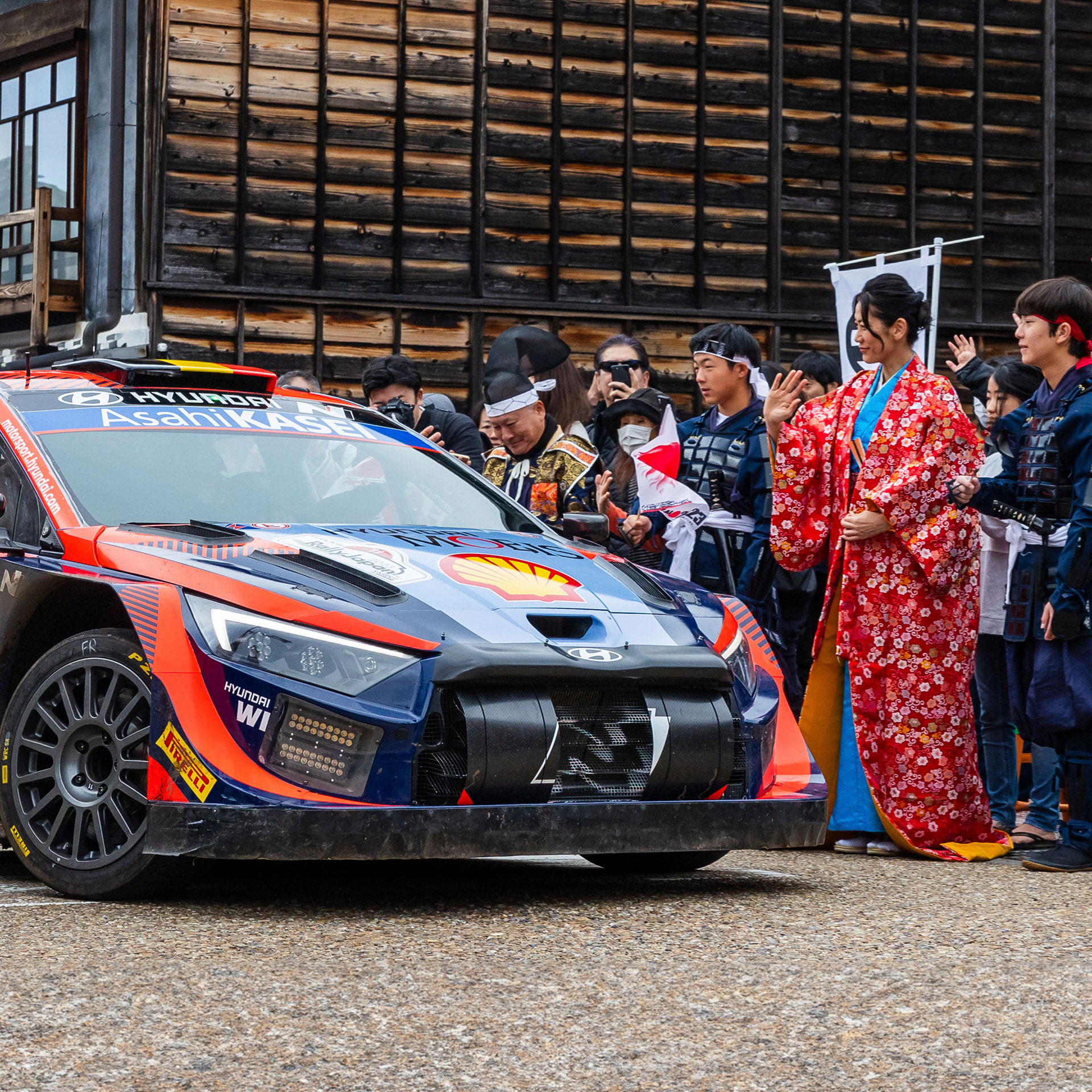 현대 월드랠리팀 i20 N 랠리1 하이브리드의 주행 모습