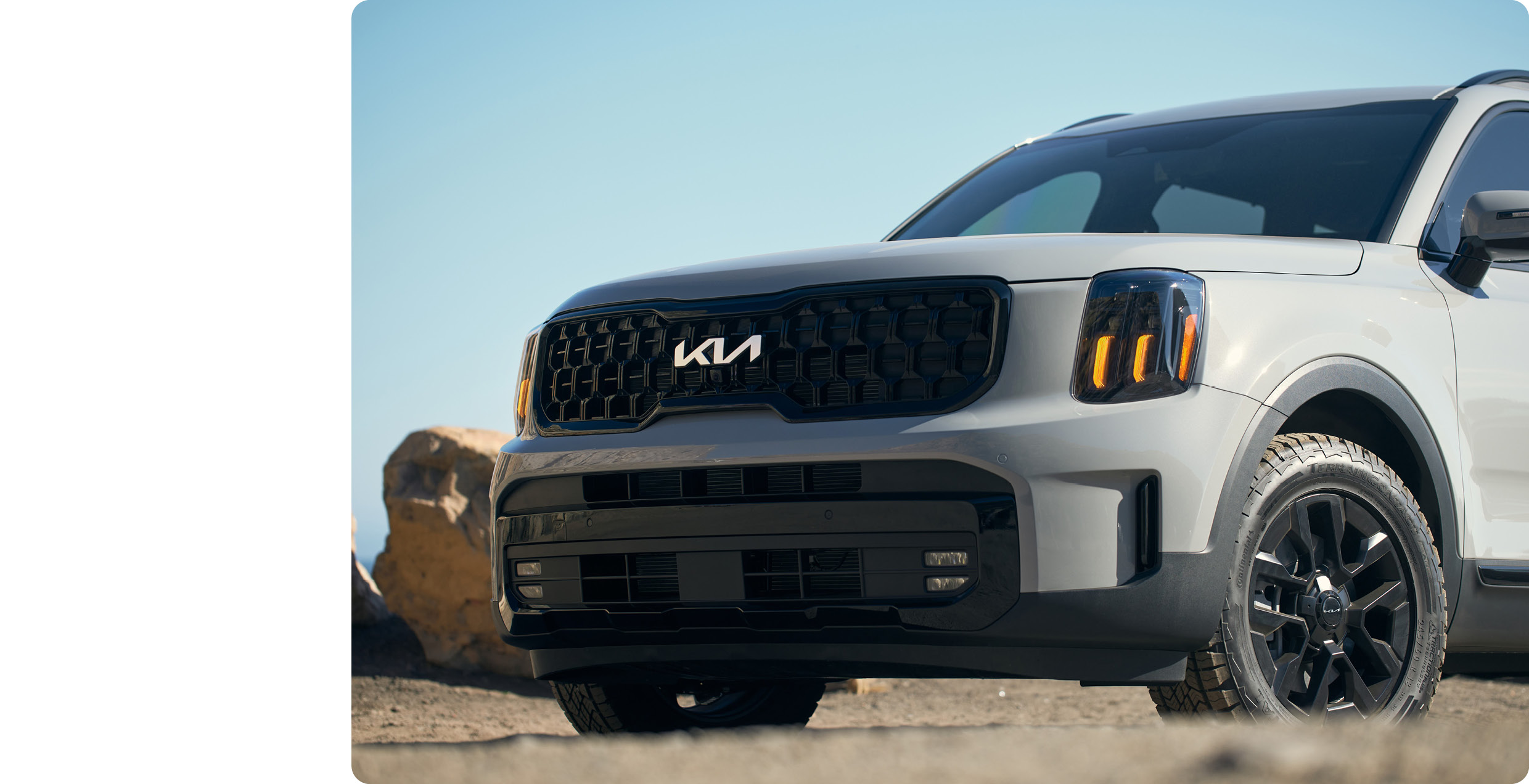 텔루라이드 전면부 클로즈업 모습