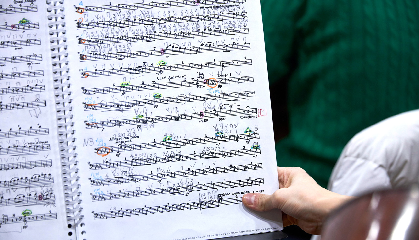 Members of the Hyundai Motor Group Philharmonic Orchestra communicated with pianist Kun-woo Paik and practiced to their best until the final rehearsal.