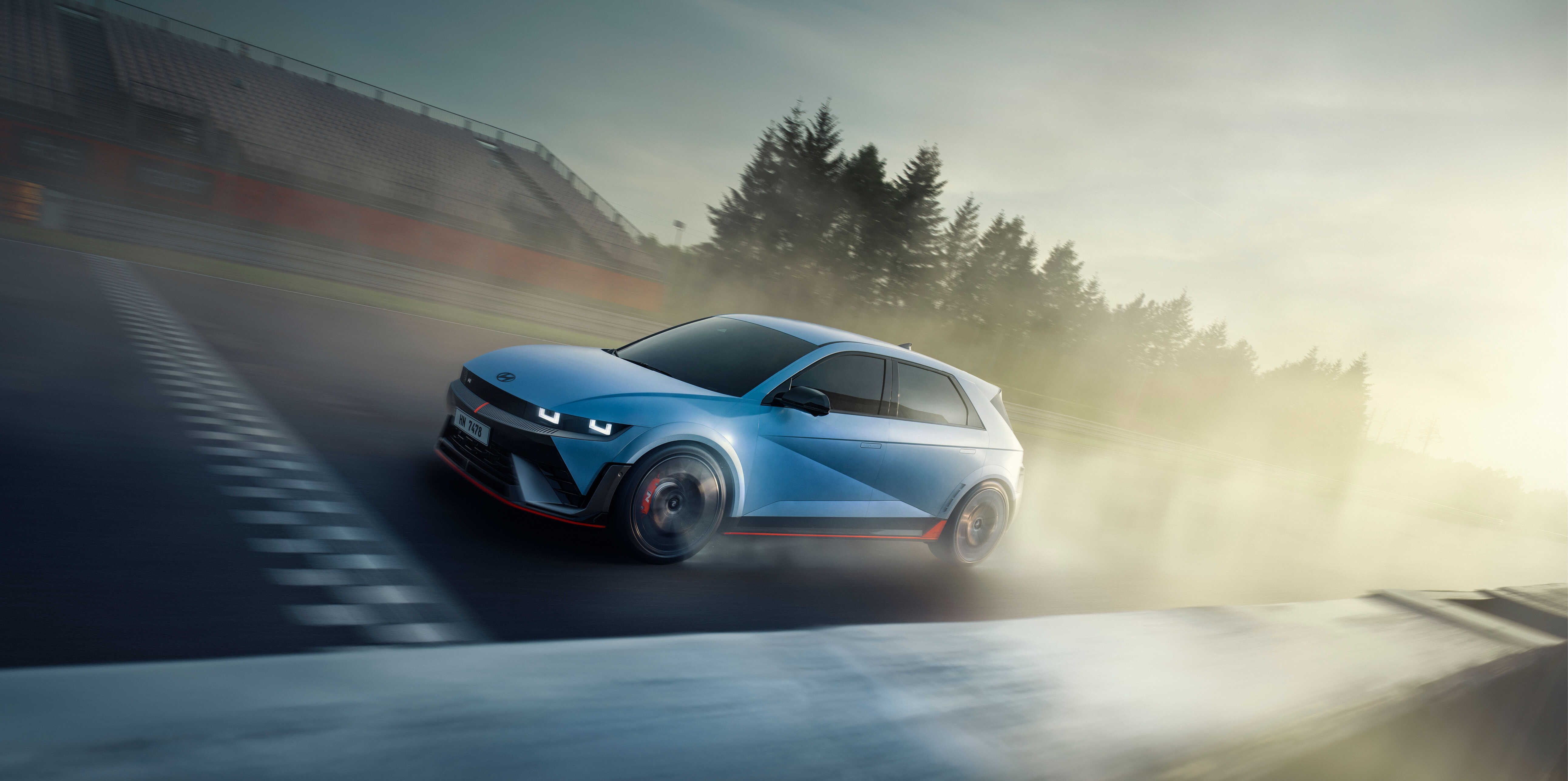 현대자동차 아이오닉 5 N의 주행 모습