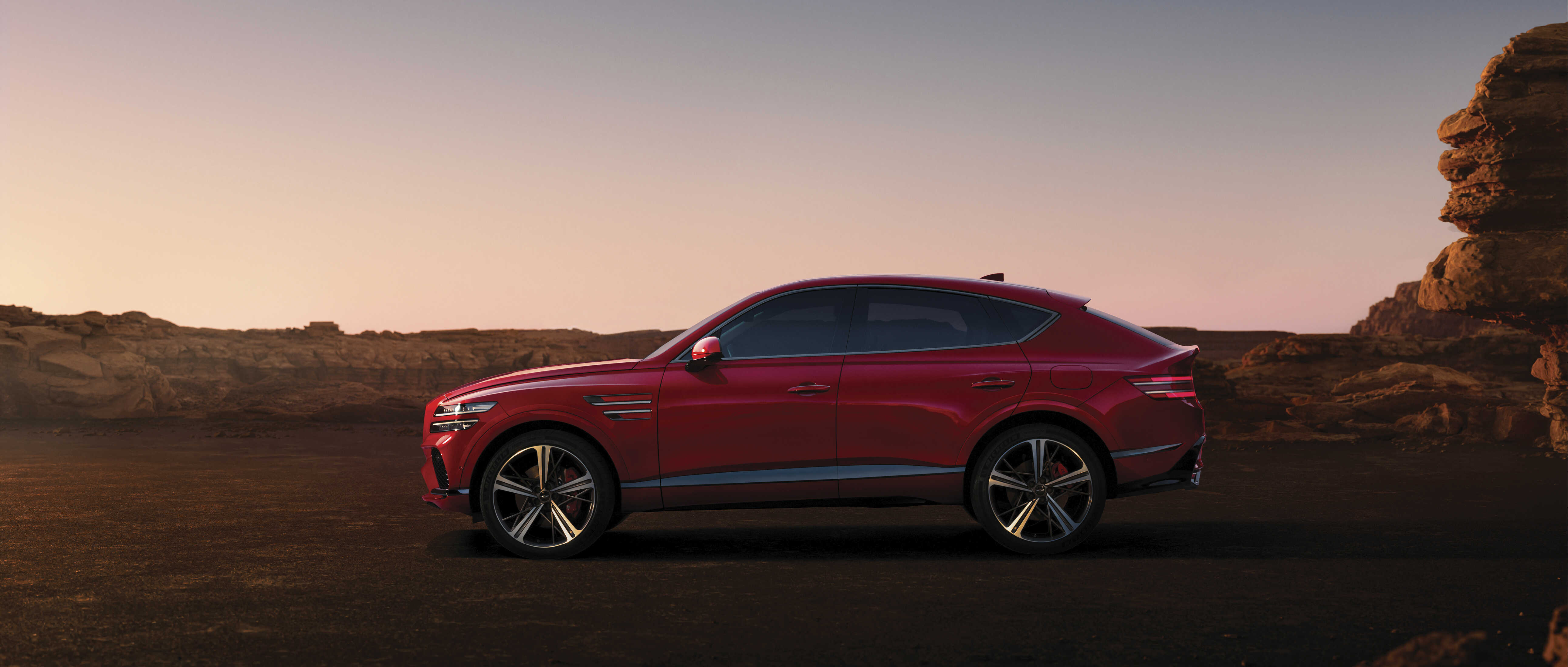 제네시스 GV80 쿠페의 모습