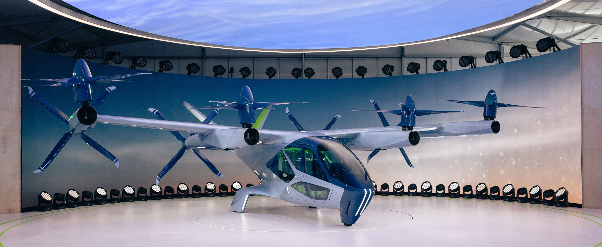 S-A2의 전시 모습