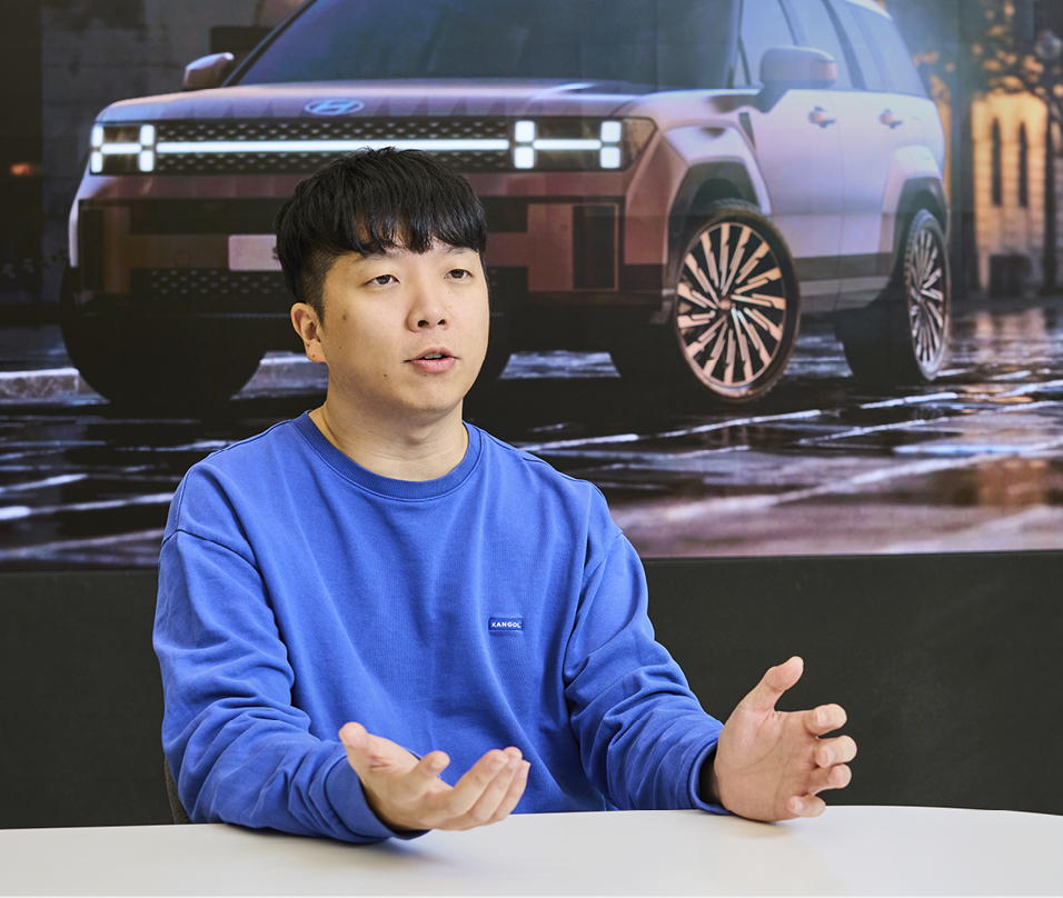 이번 개발 성과에 대해 설명 중인 연구원