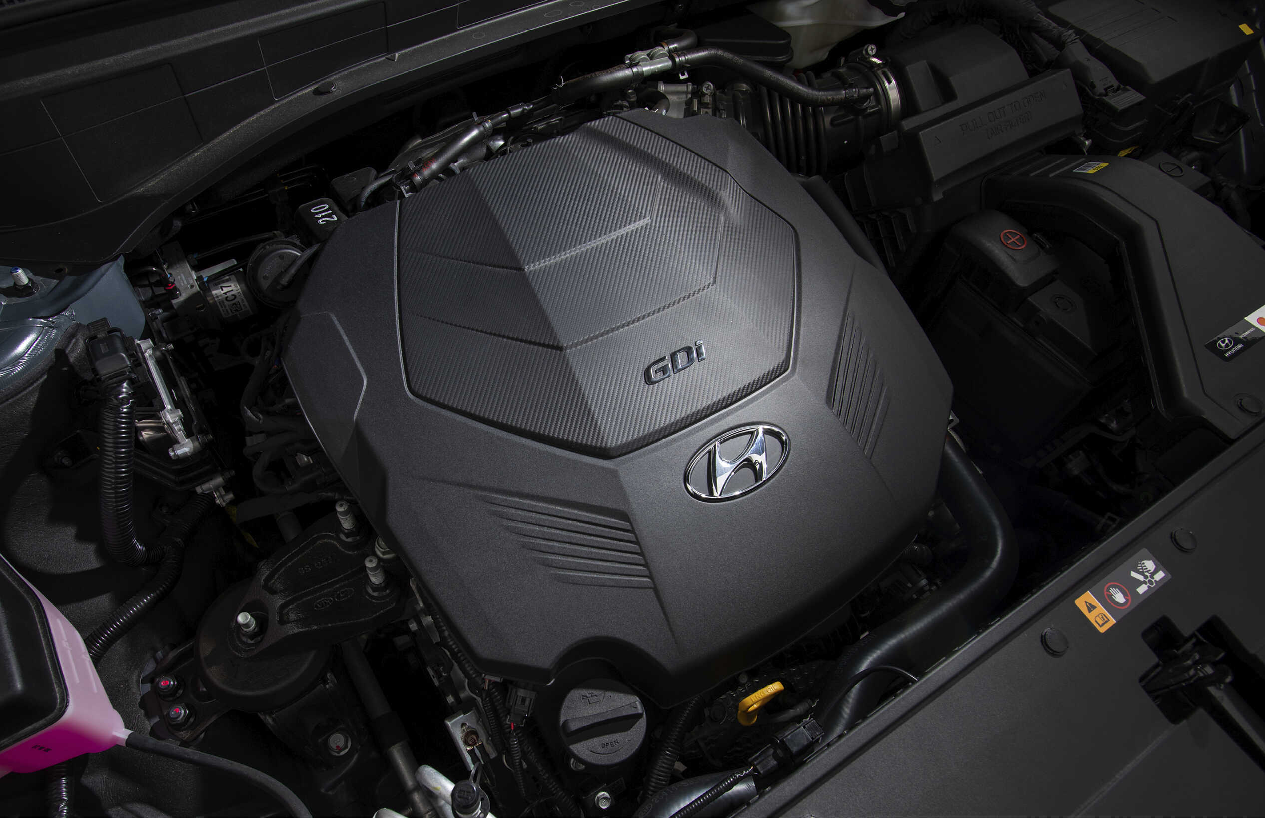 Palisade’s 3.8 V6 gasoline engine