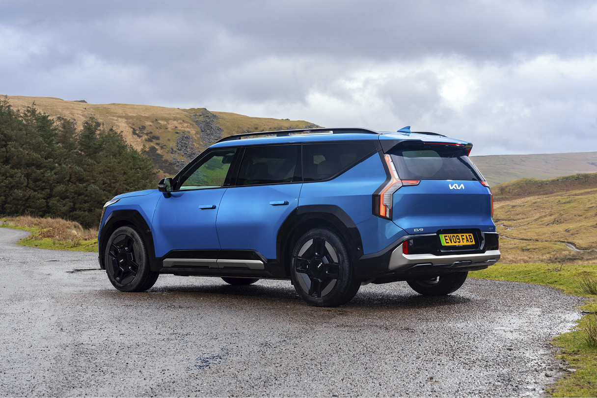 기아 EV9의 뒷모습