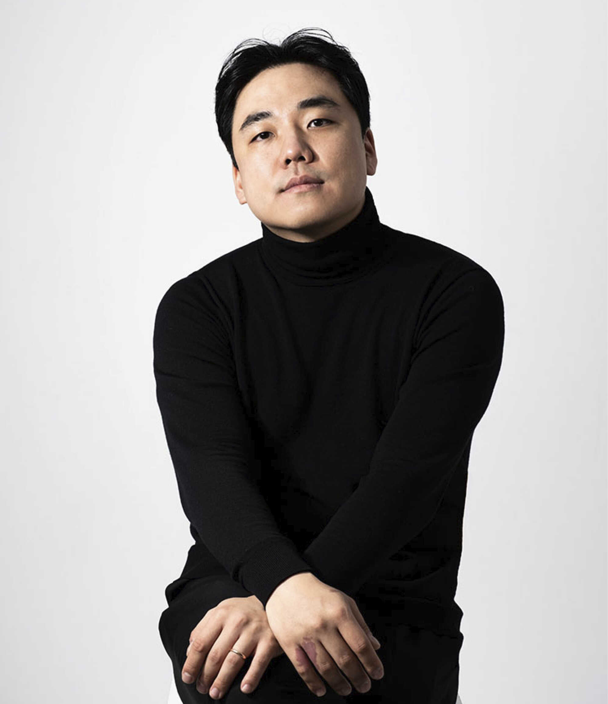 피아니스트 손정범의 모습