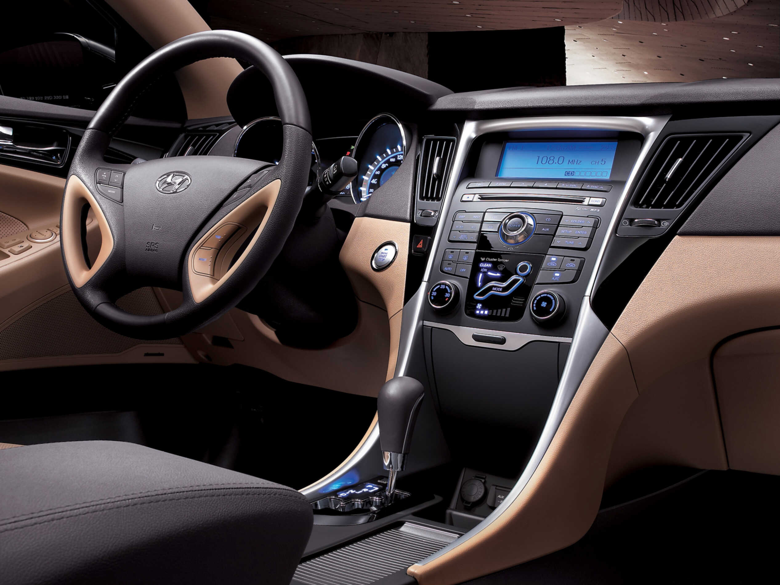 쏘나타의 실내 사진