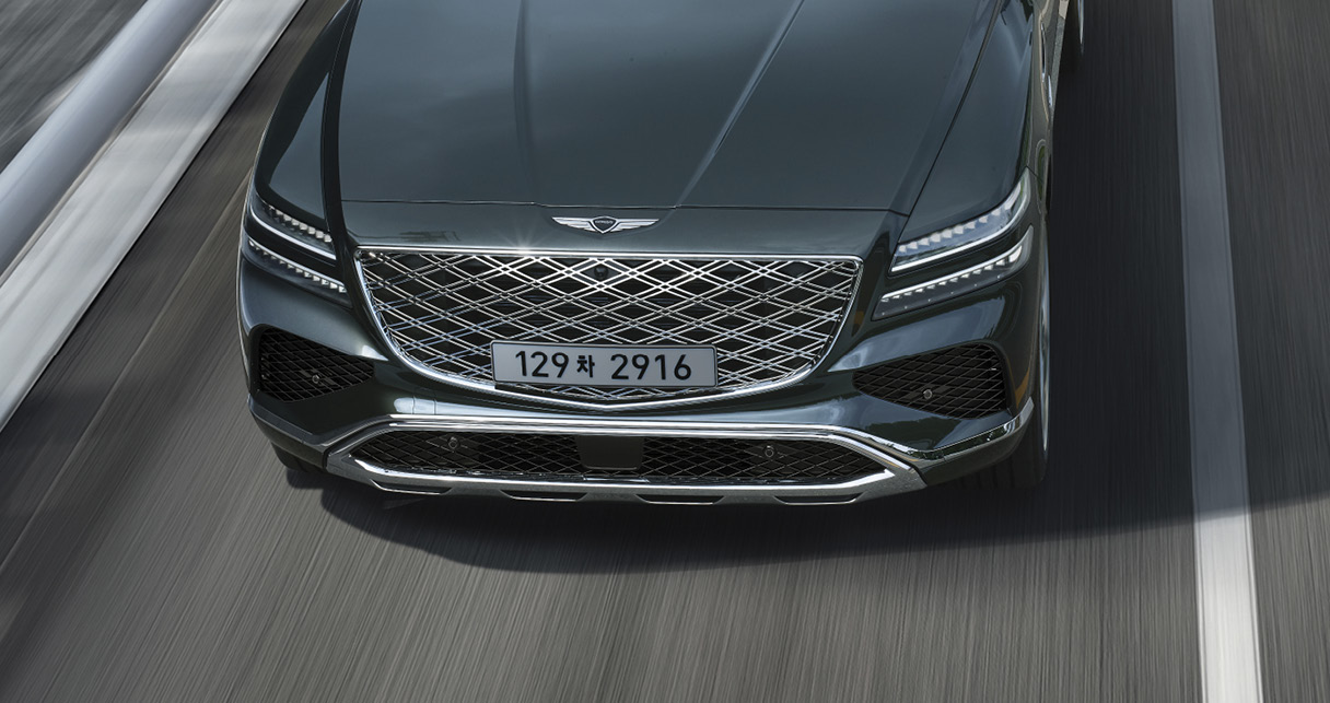Front View of Genesis GV80