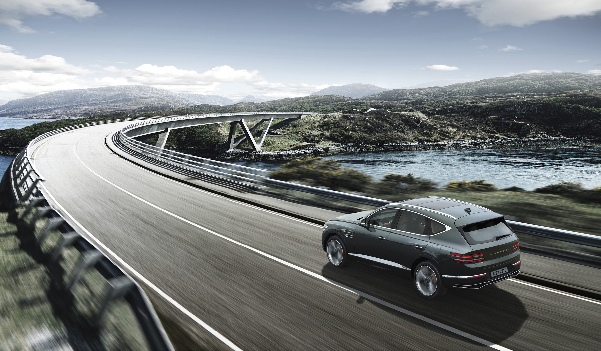 Driving of the Genesis GV80
