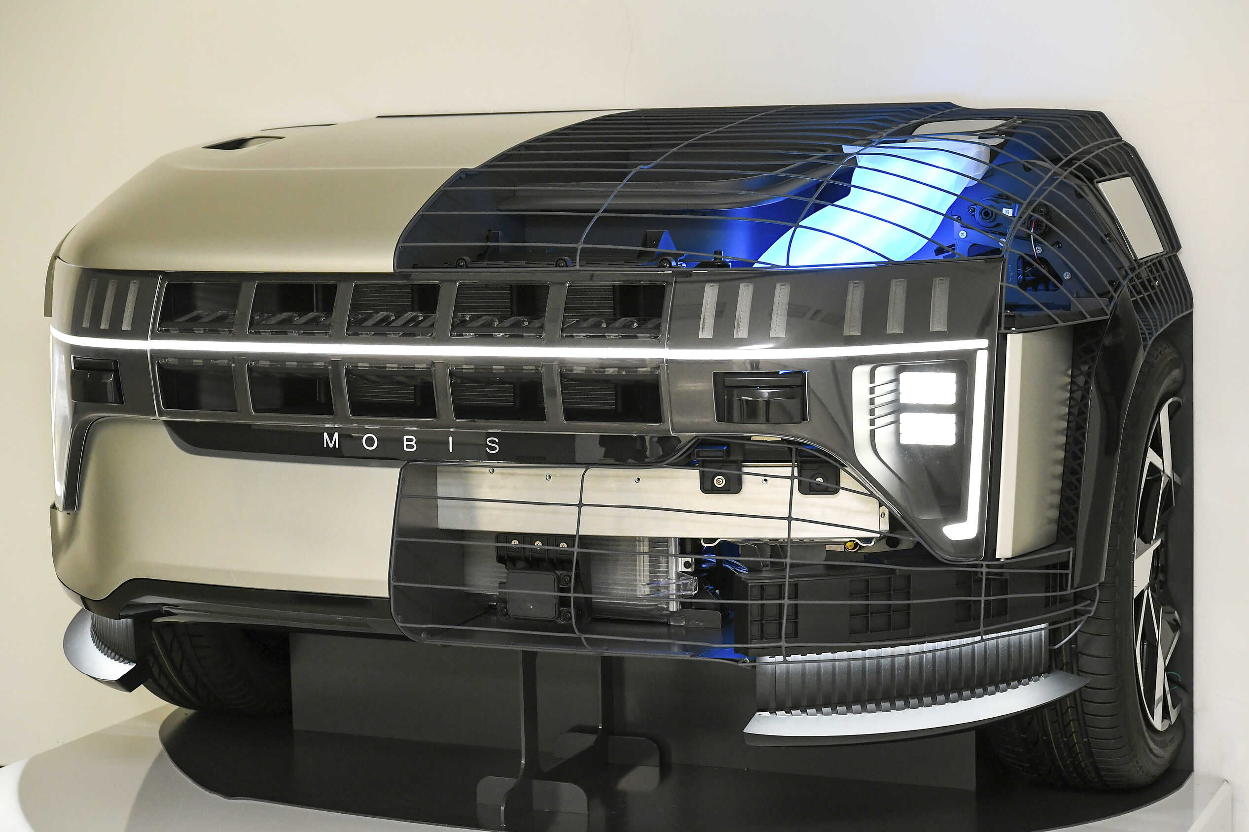 Detail of Hyundai Mobis Front Face Integration Module