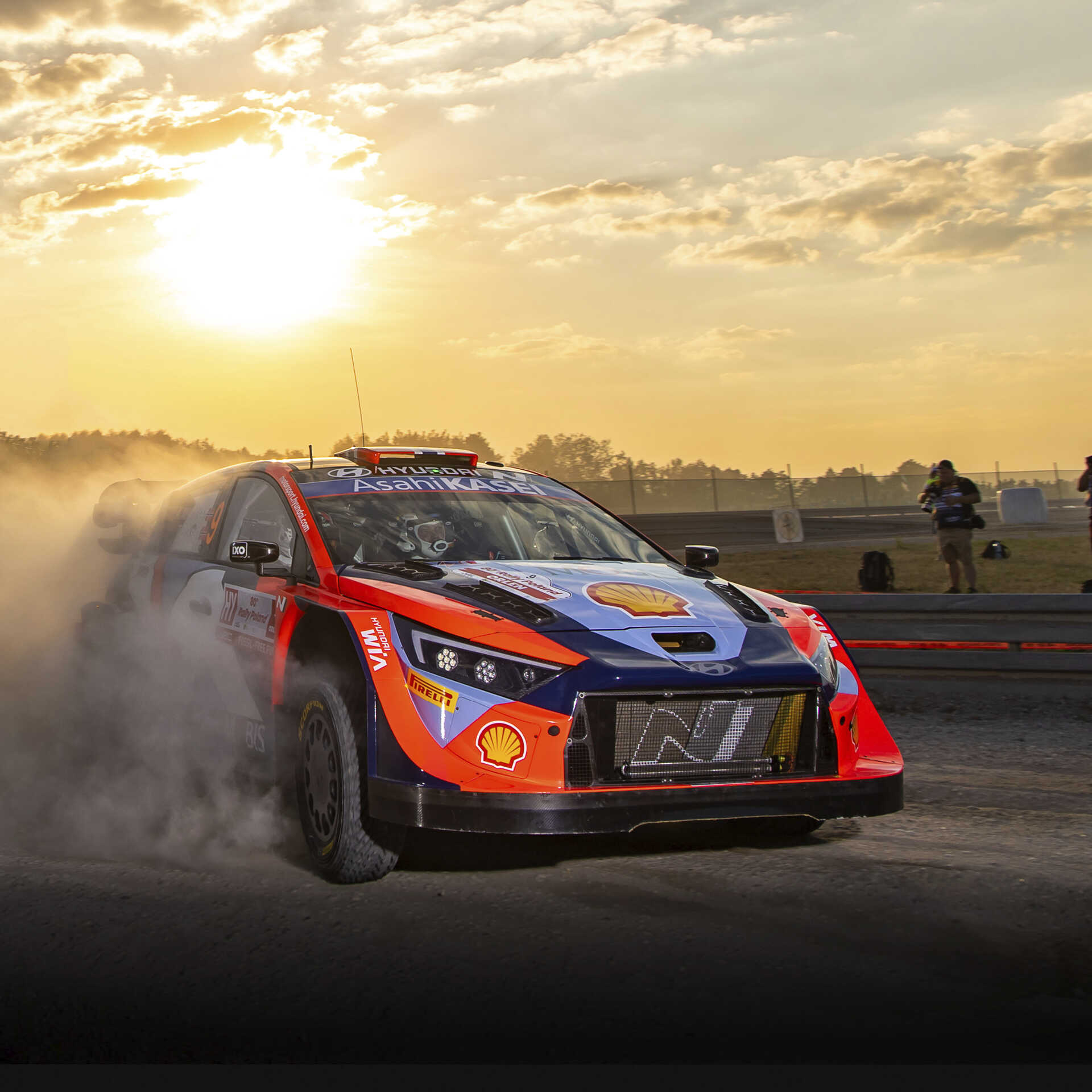 현대자동차 i20 N 랠리1 하이브리드의 주행 모습