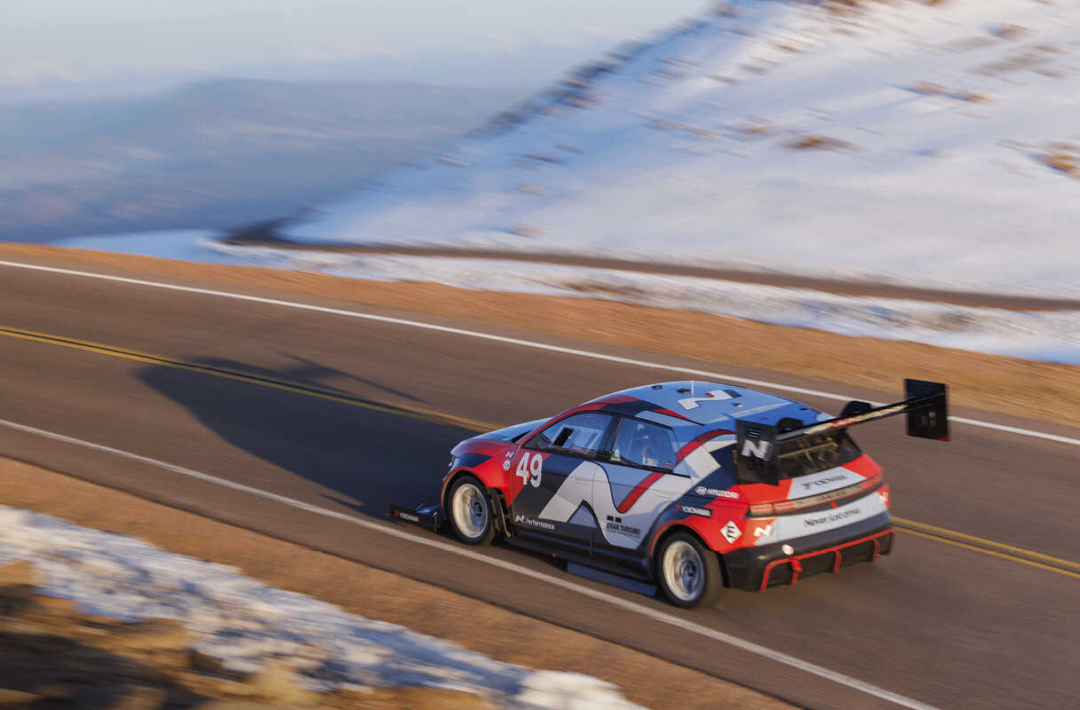 race car racing down the Pikes Peak course
