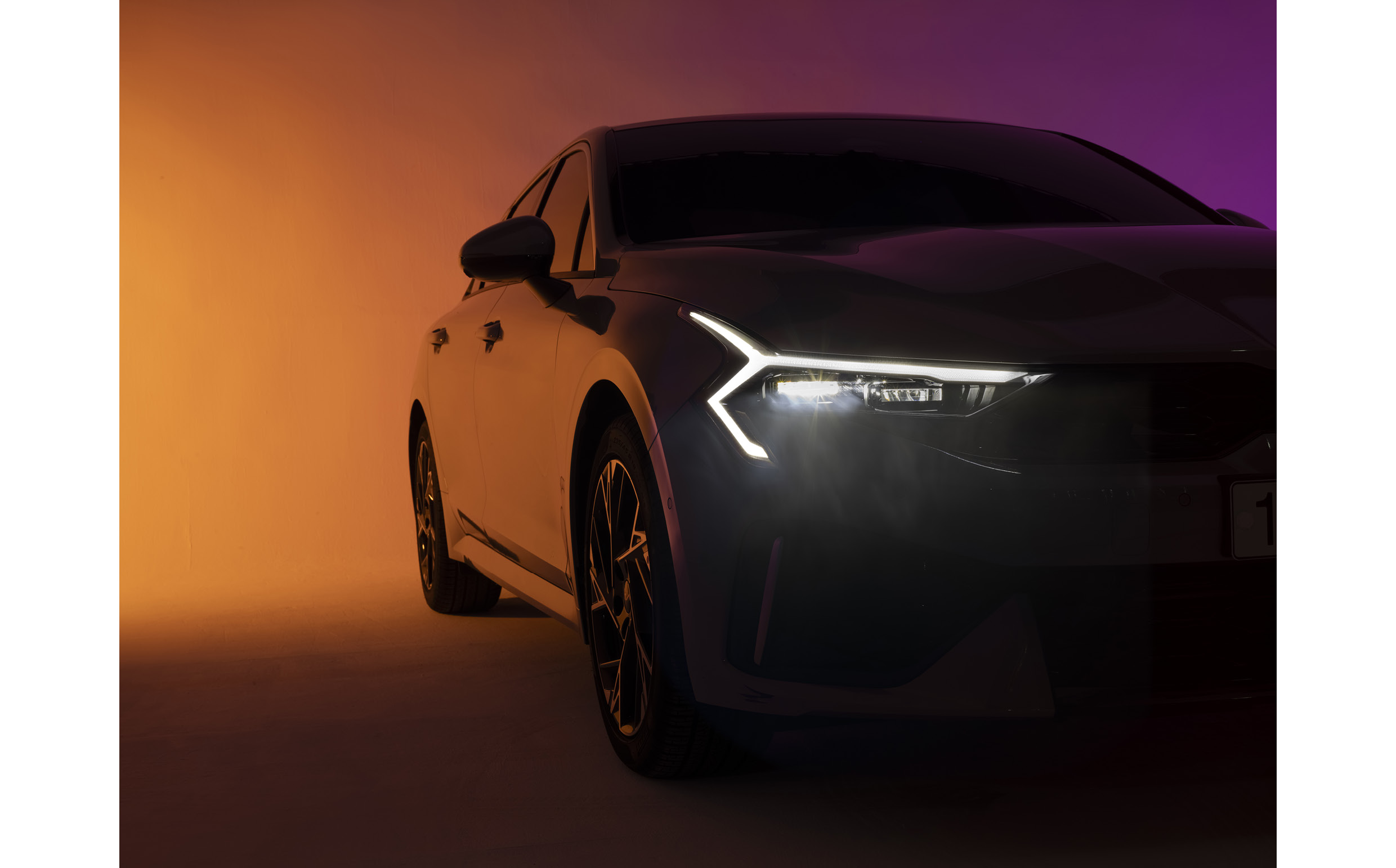 기아 K5 헤드램프