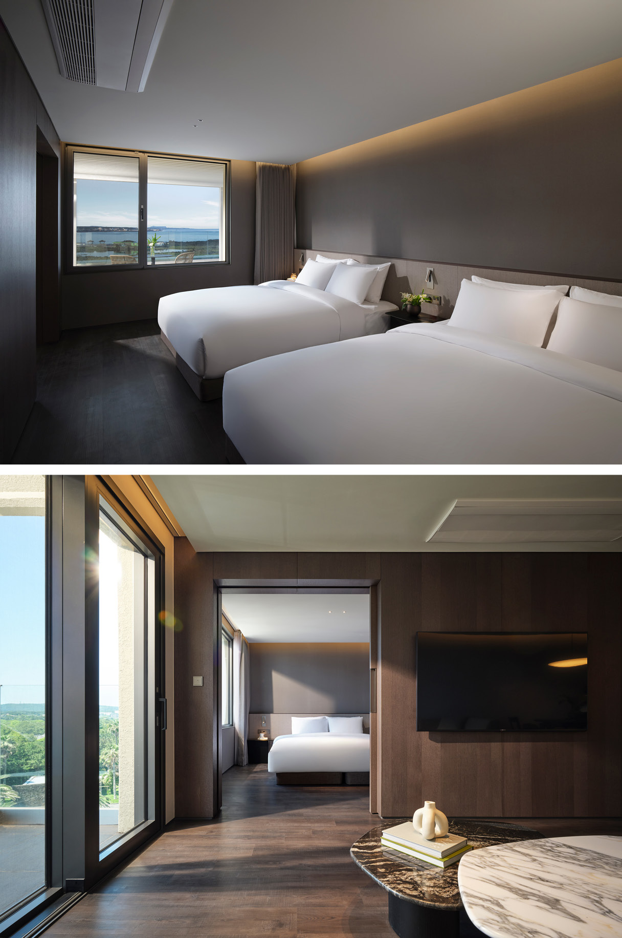 리조트 객실 바깥에 외부 풍경이 펼쳐진 모습