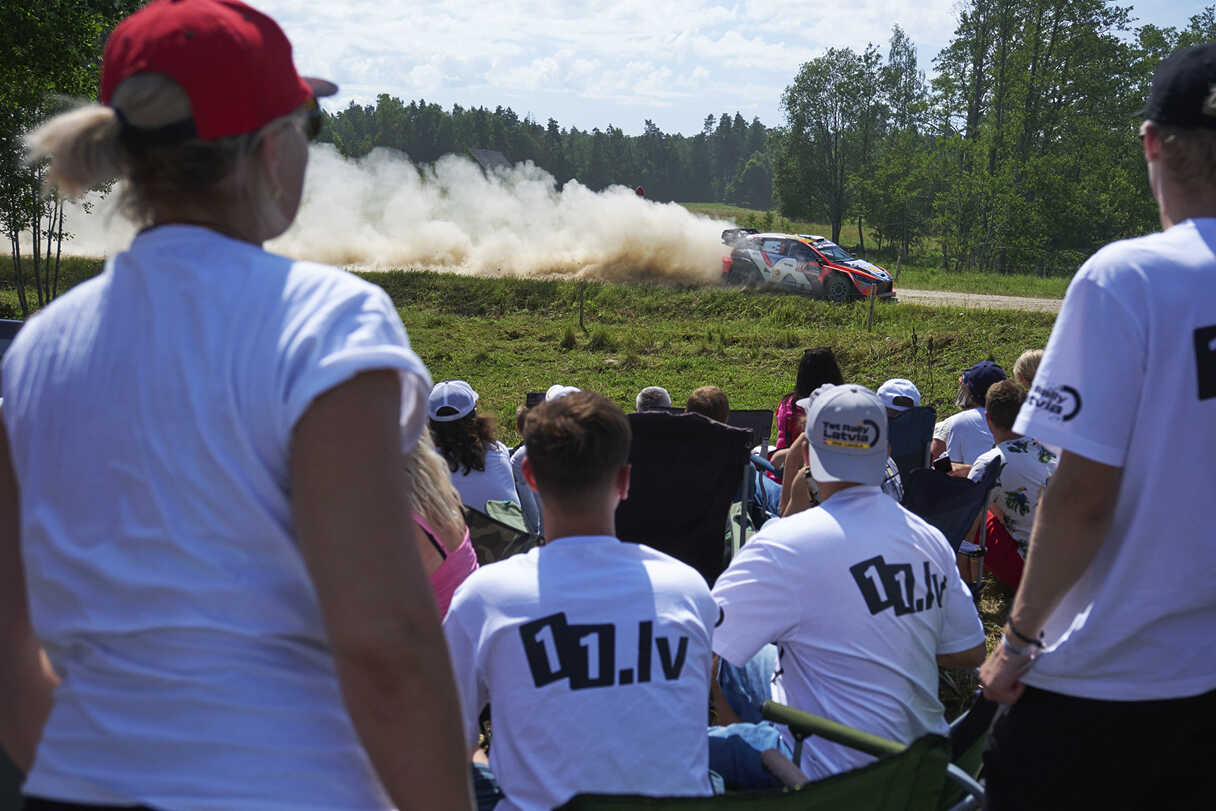 Hyundai Motor's i20 N Rally 1 Hybrid is running on the road