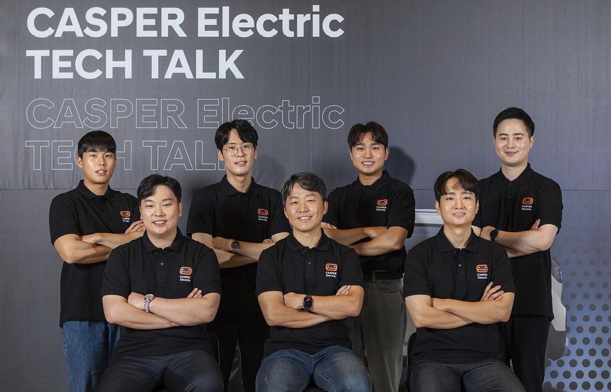 캐스퍼 일렉트릭 테크 토크에 참석한 연구원들의 모습