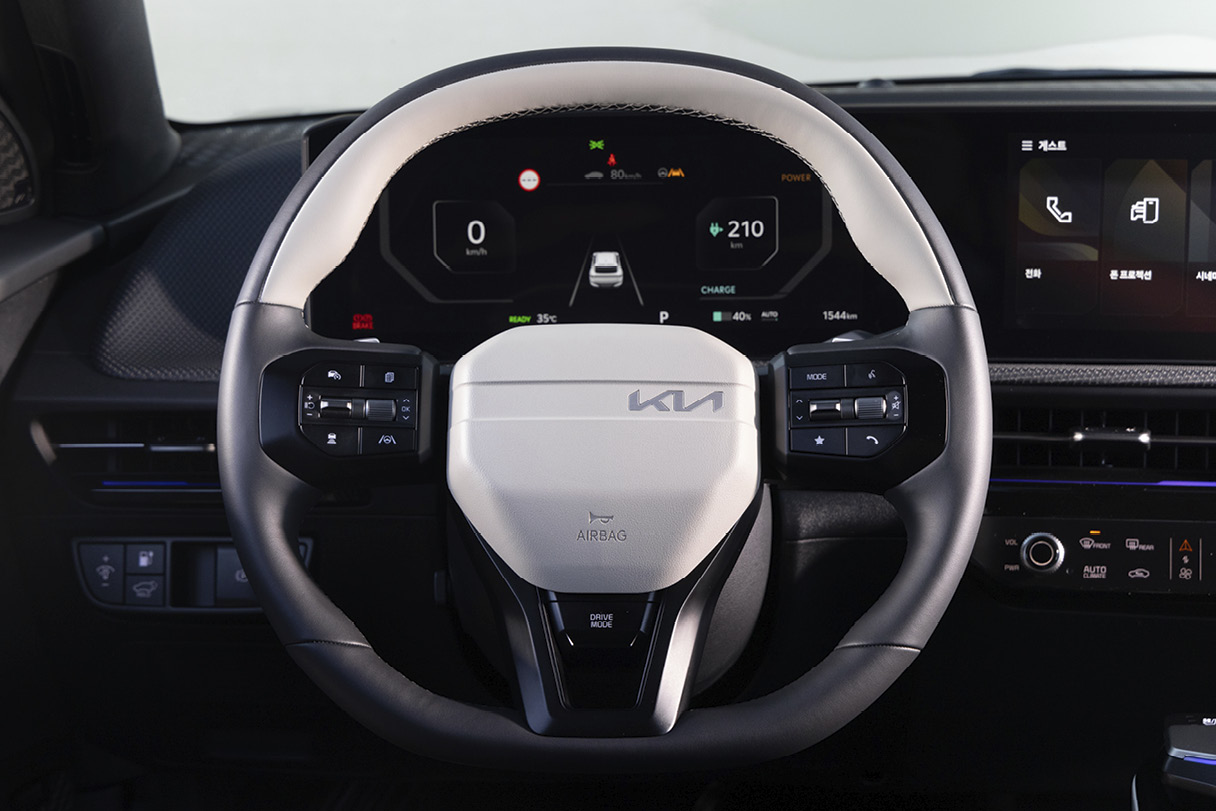 Kia The New EV6 Crashpad and Driver's View