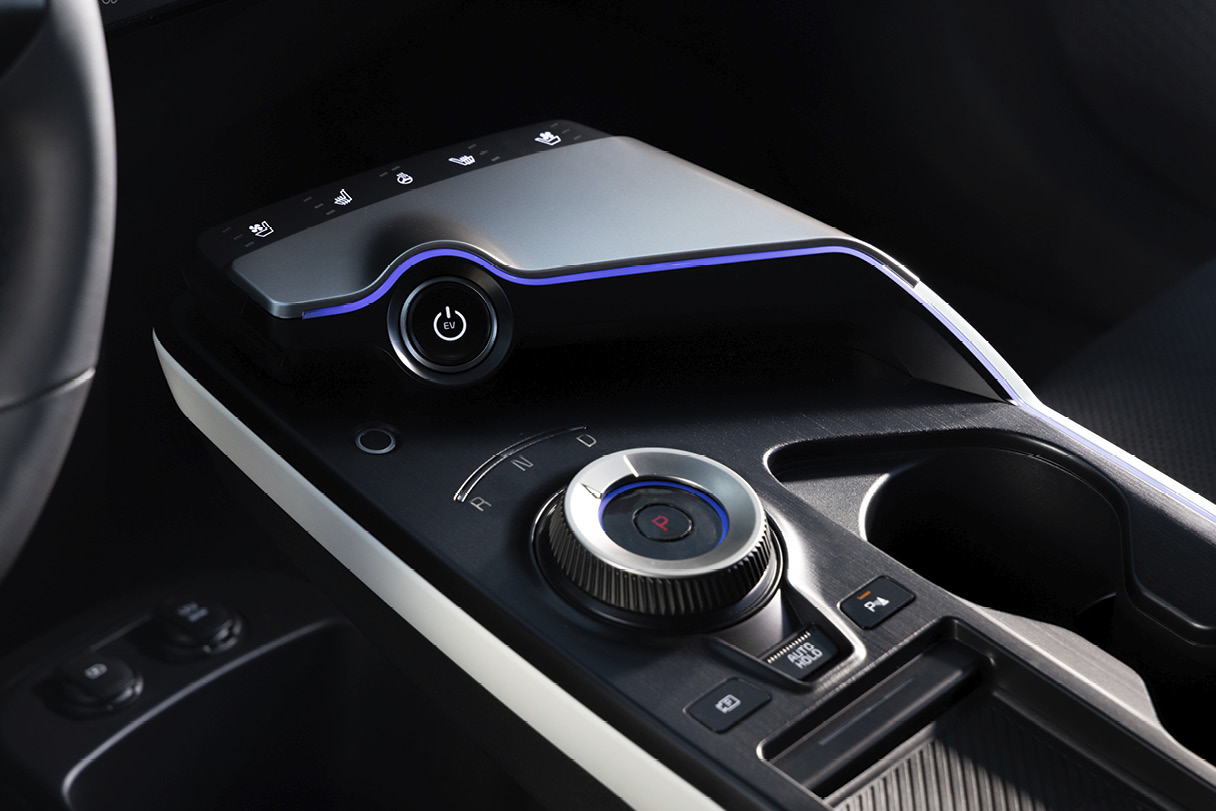 기아 더 뉴 EV6의 센터콘솔 모습