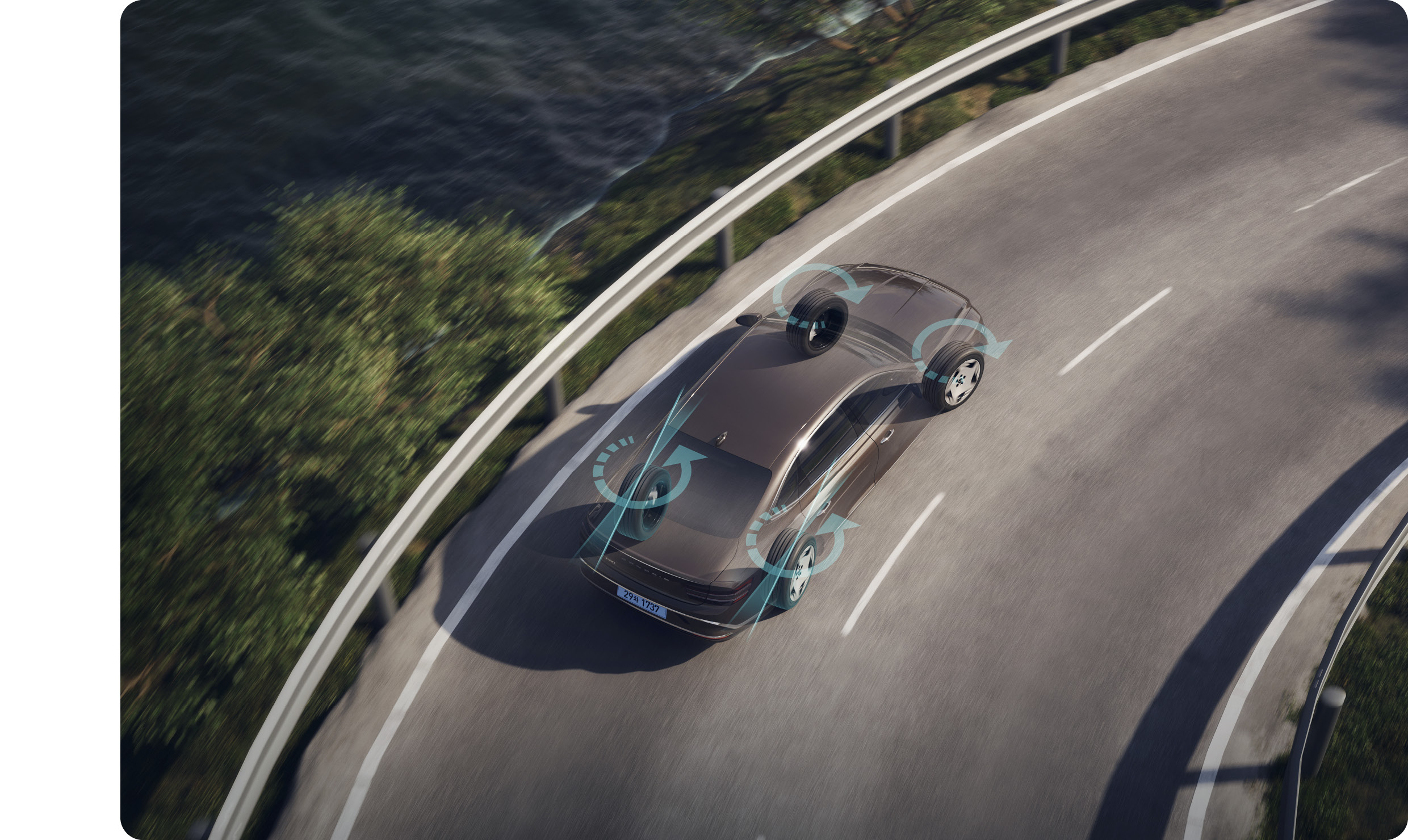 뒷바퀴를 최대 3.5° 조향하는 능동형 후륜 조향