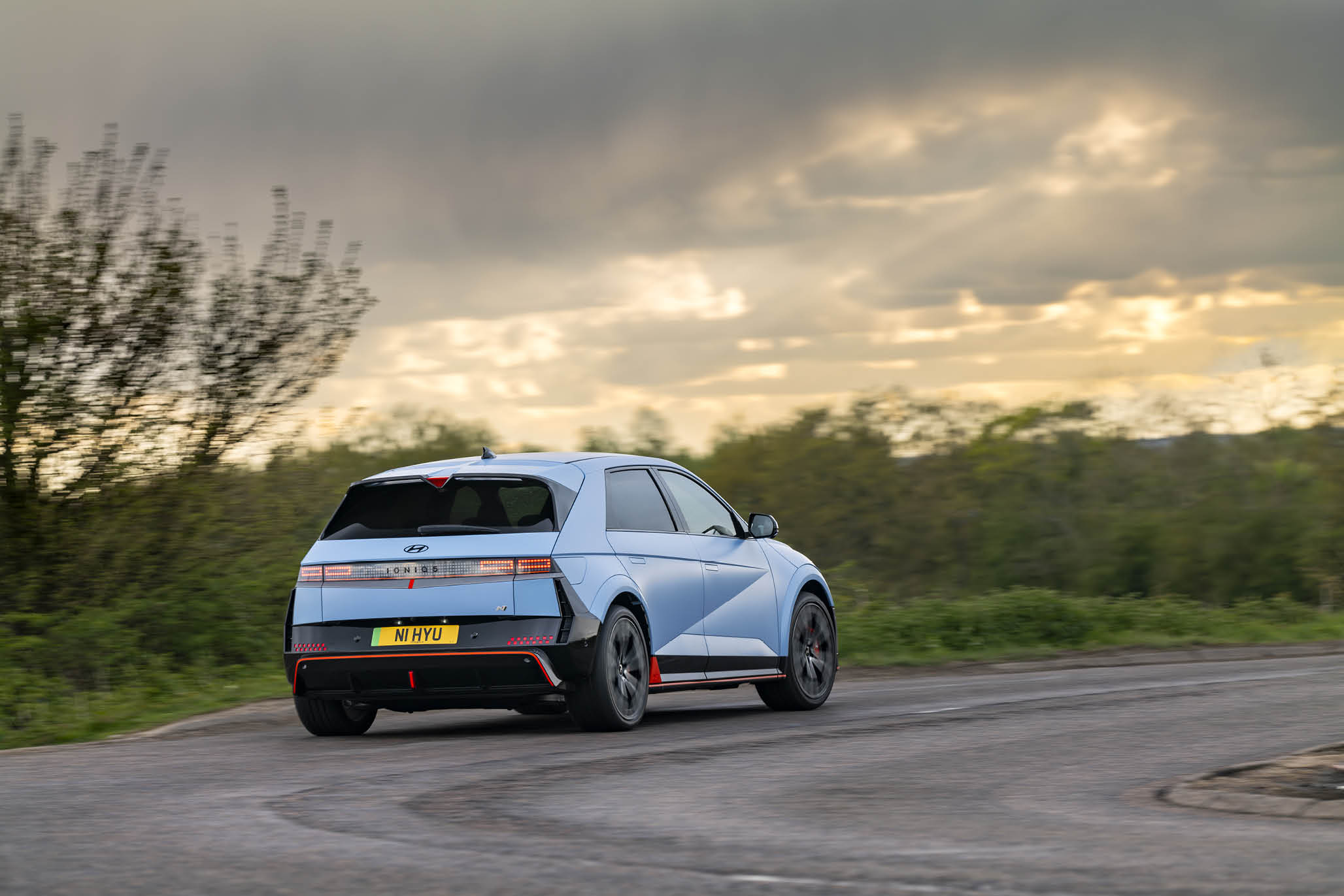 아이오닉 5 N 주행 모습