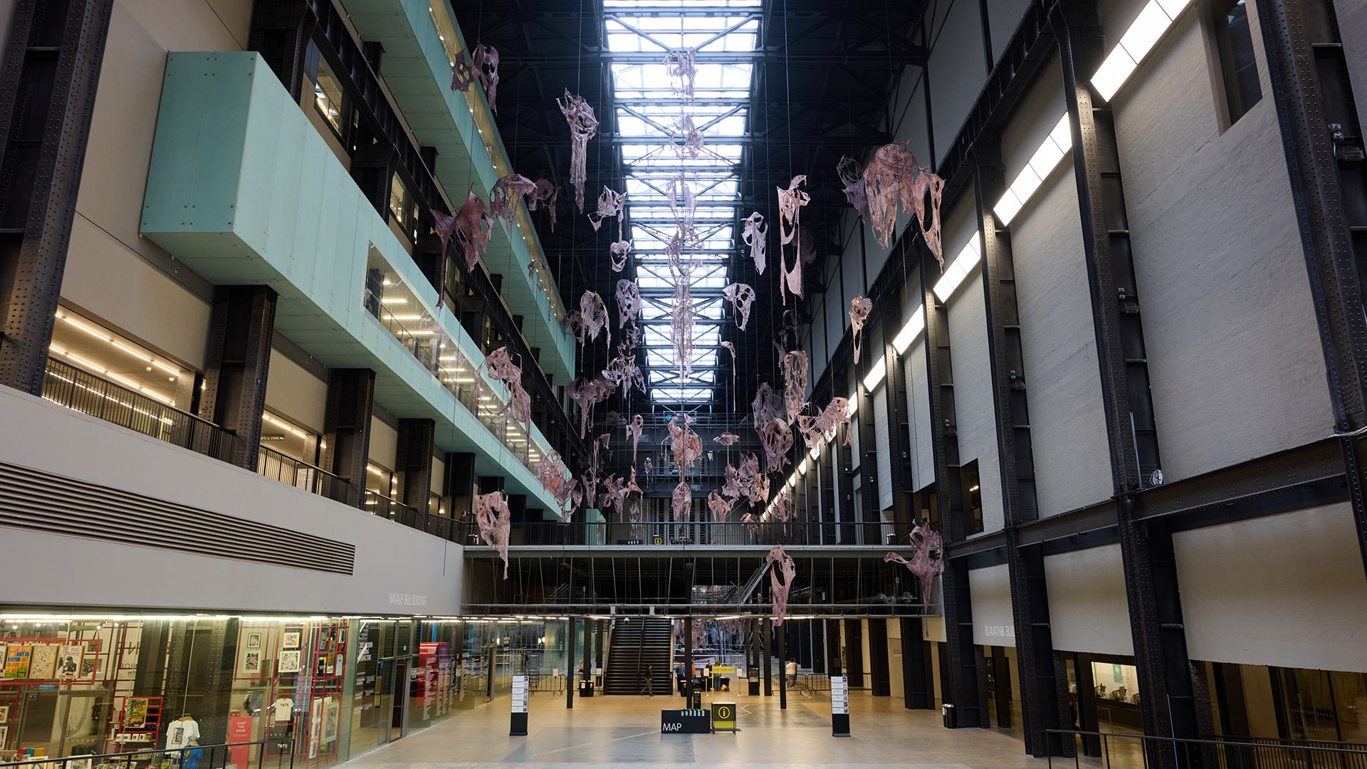 《현대 커미션: 이미래: Open Wound》 전시 전경