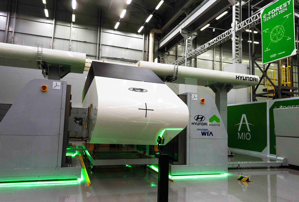 UAM 기체의 위치를 미세조정하는 모습