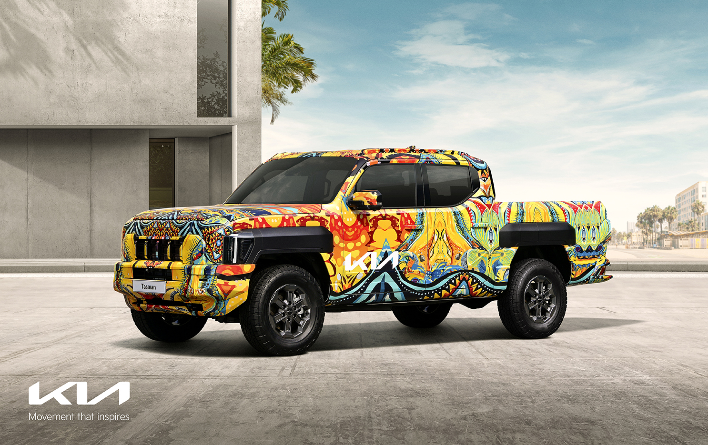 위장막을 두른 타스만