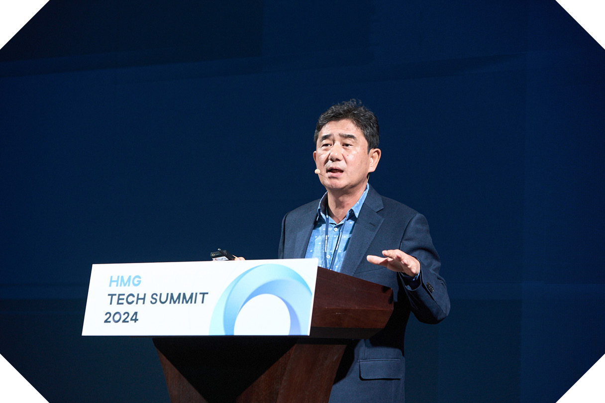 발표 중인 김견 부사장