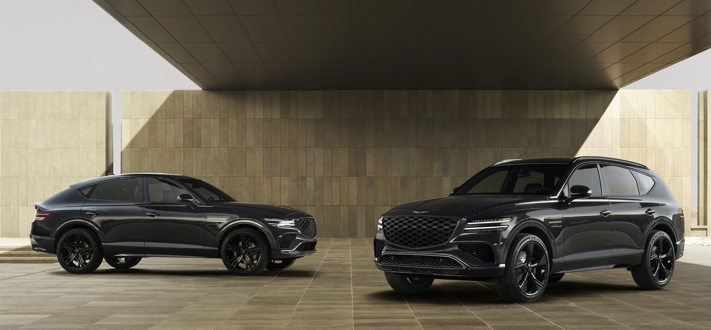 GV80 블랙과 GV80 쿠페 블랙