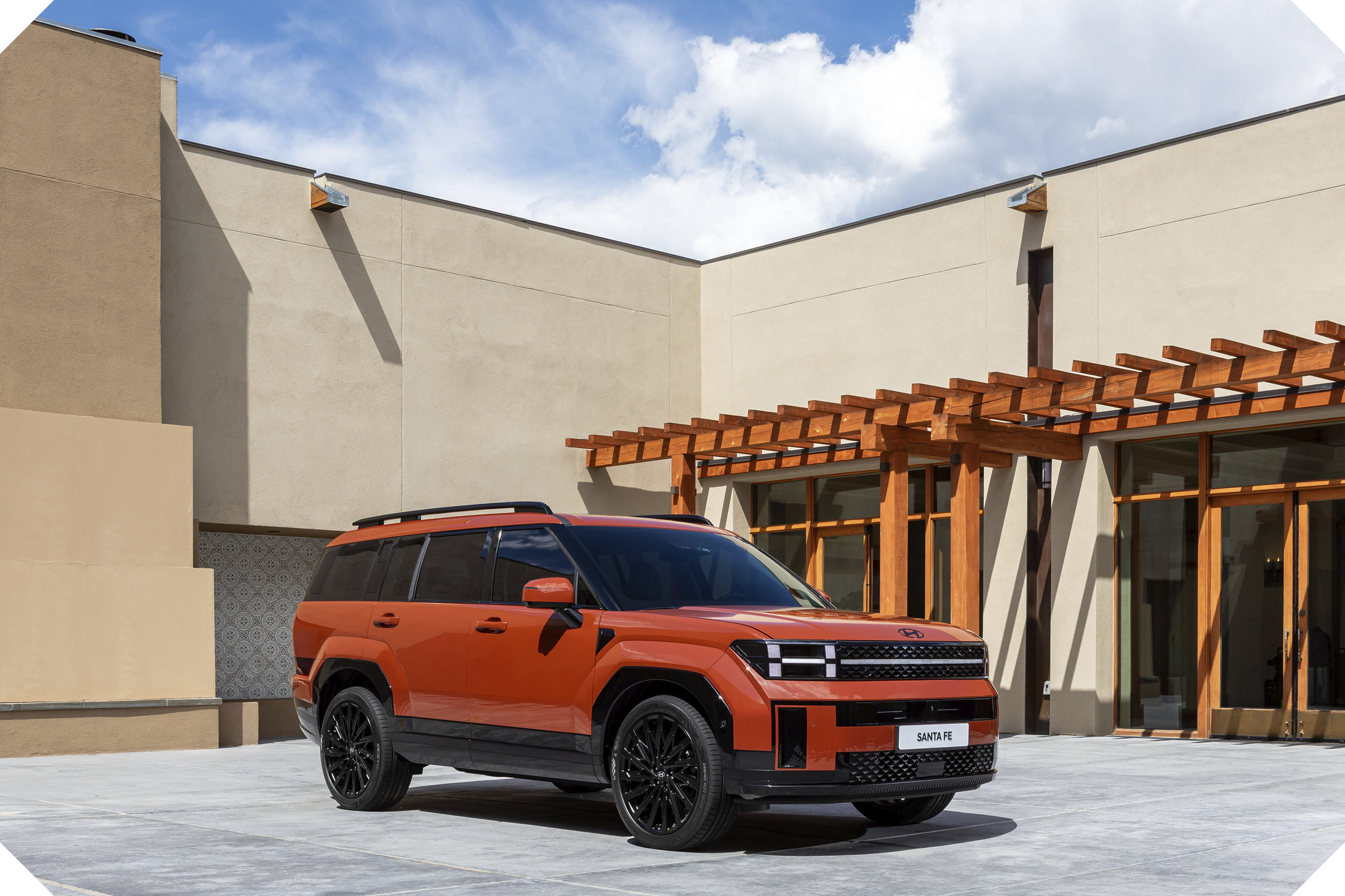 현대자동차 싼타페의 모습