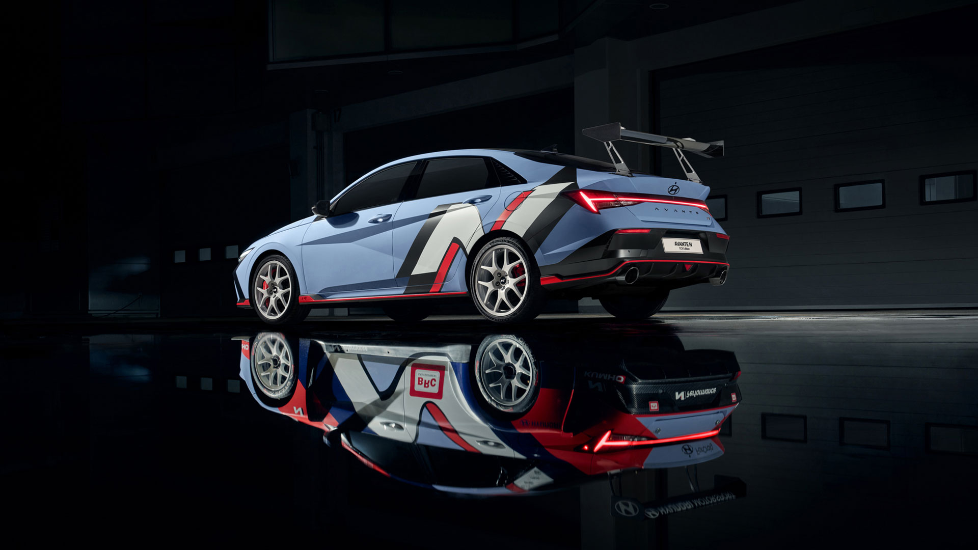 Hyundai Motor Unveils ELANTRA N TCR Edition – Enhanced Motorsports DNA for Everyday Driving