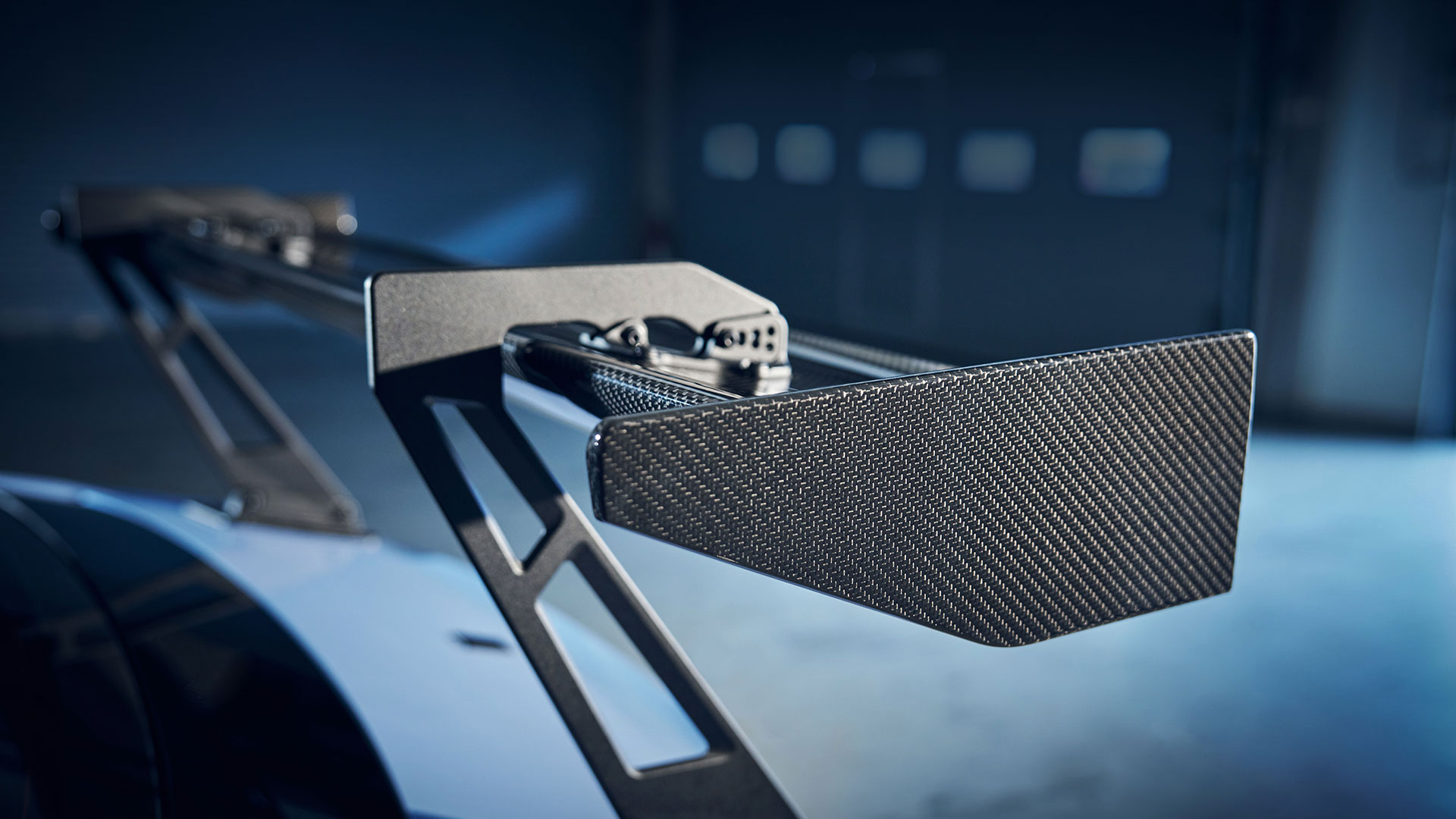 Hyundai Motor Unveils ELANTRA N TCR Edition – Enhanced Motorsports DNA for Everyday Driving