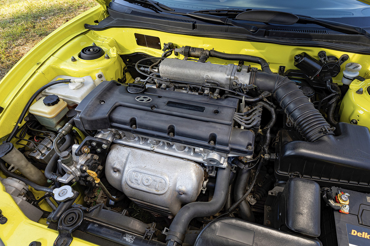 티뷰론의 엔진룸