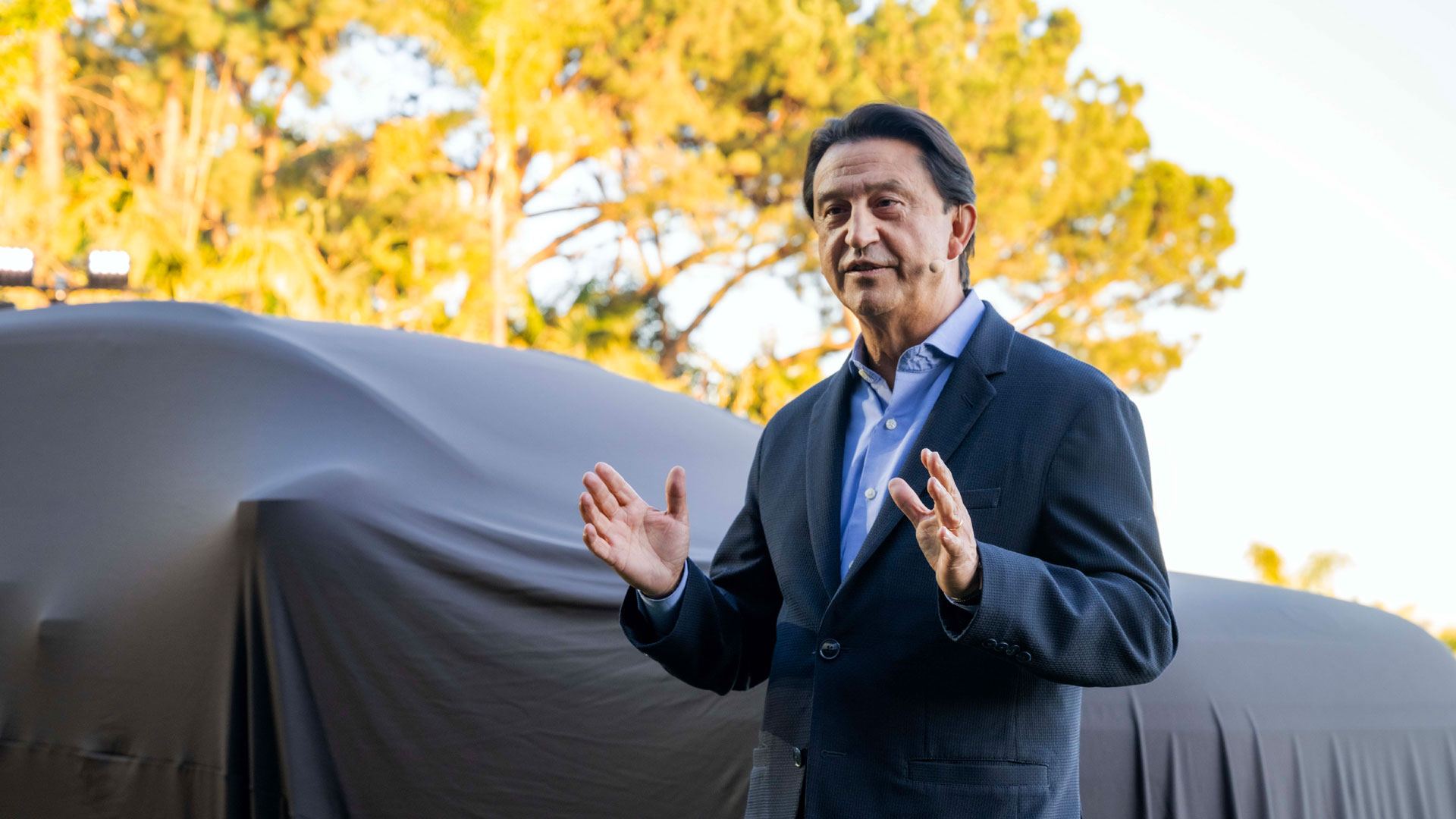 현대자동차 글로벌 최고운영책임자(COO) 호세 무뇨스(José Muñoz) 사장이 환영사를 하고 있는 모습