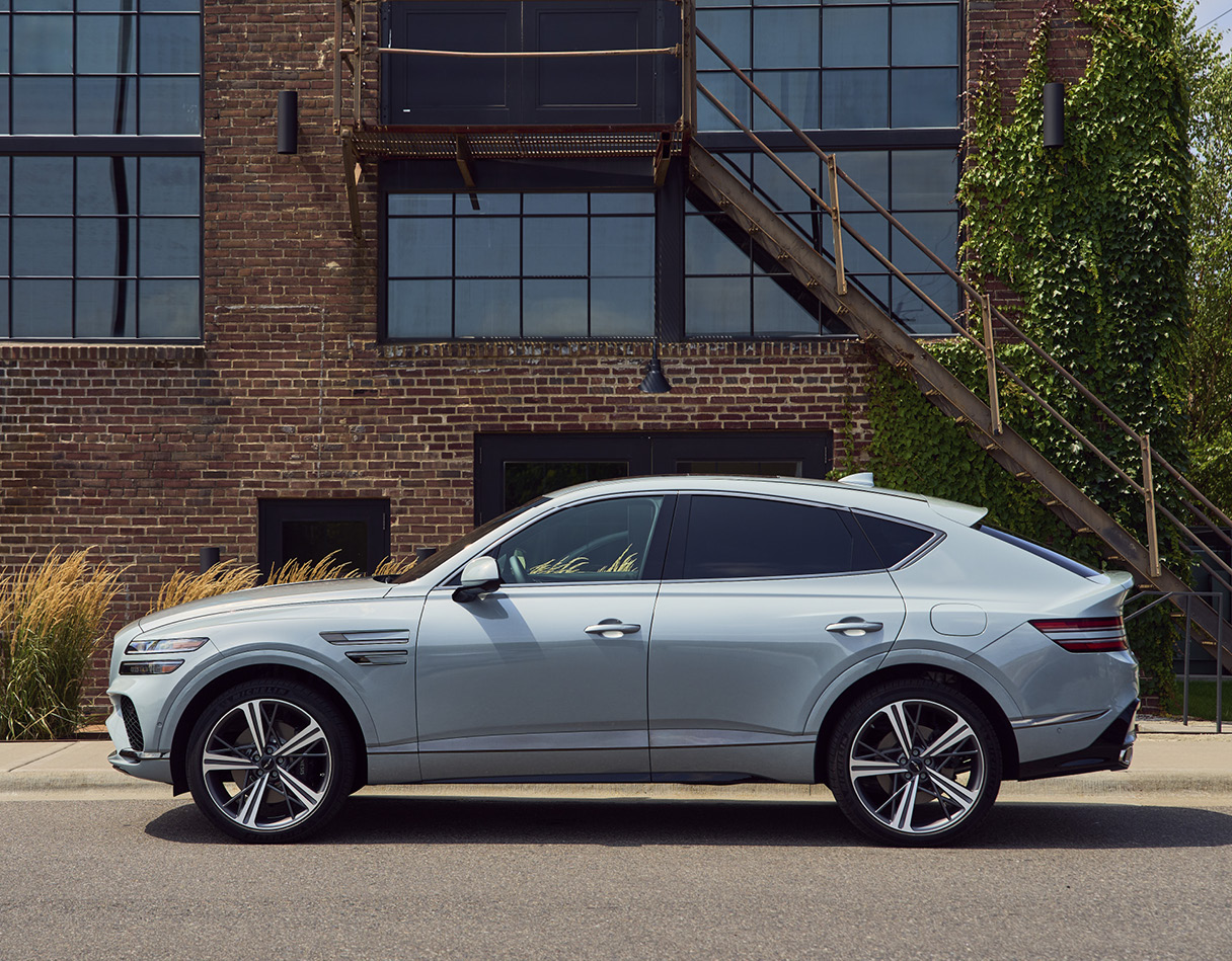 제네시스 GV80 쿠페의 모습