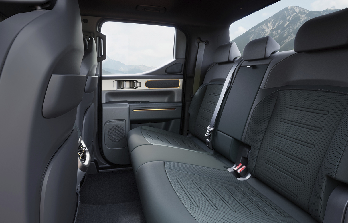 기아 타스만의 2열 시트