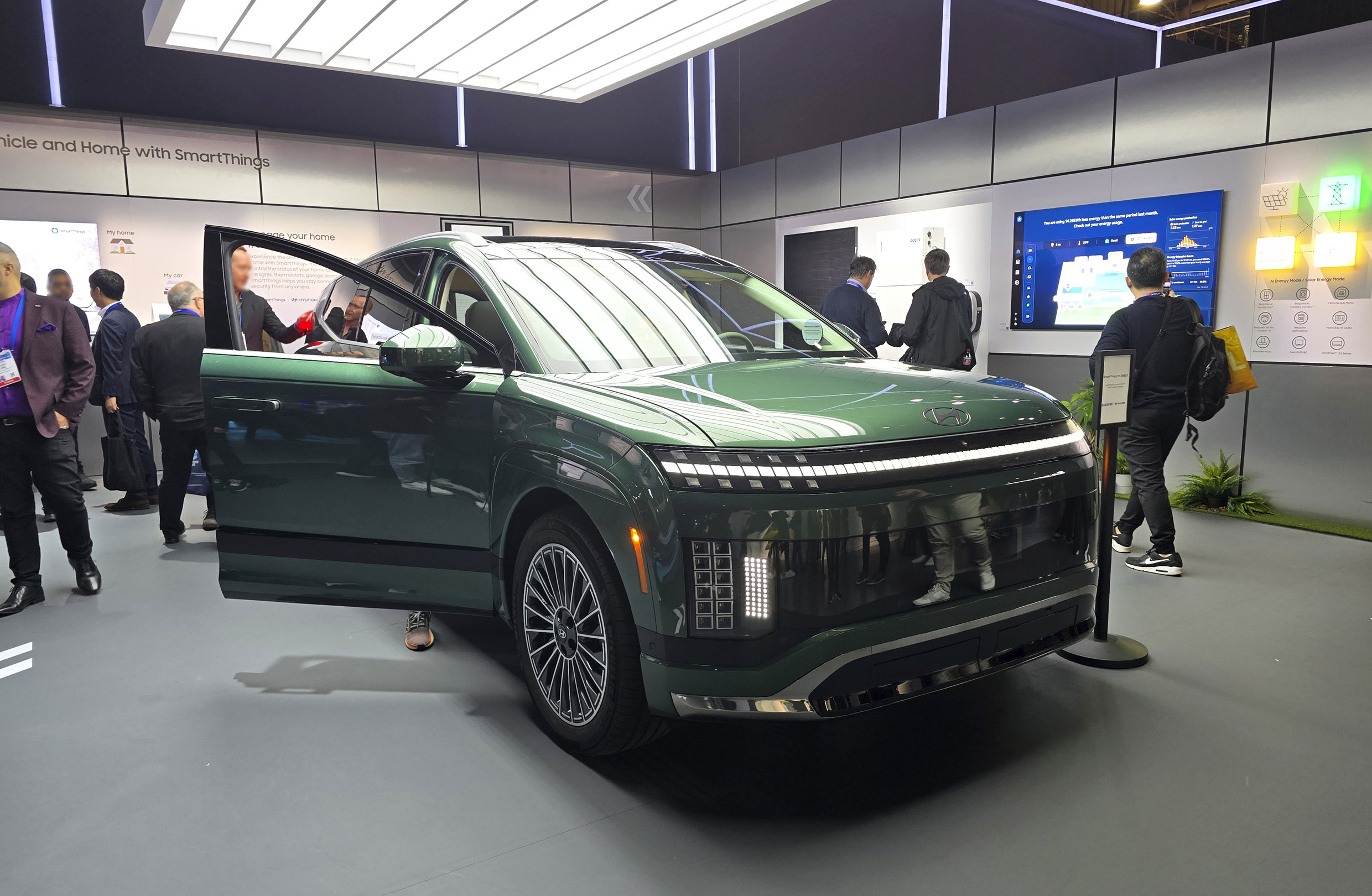 아이오닉 9 전시 모습