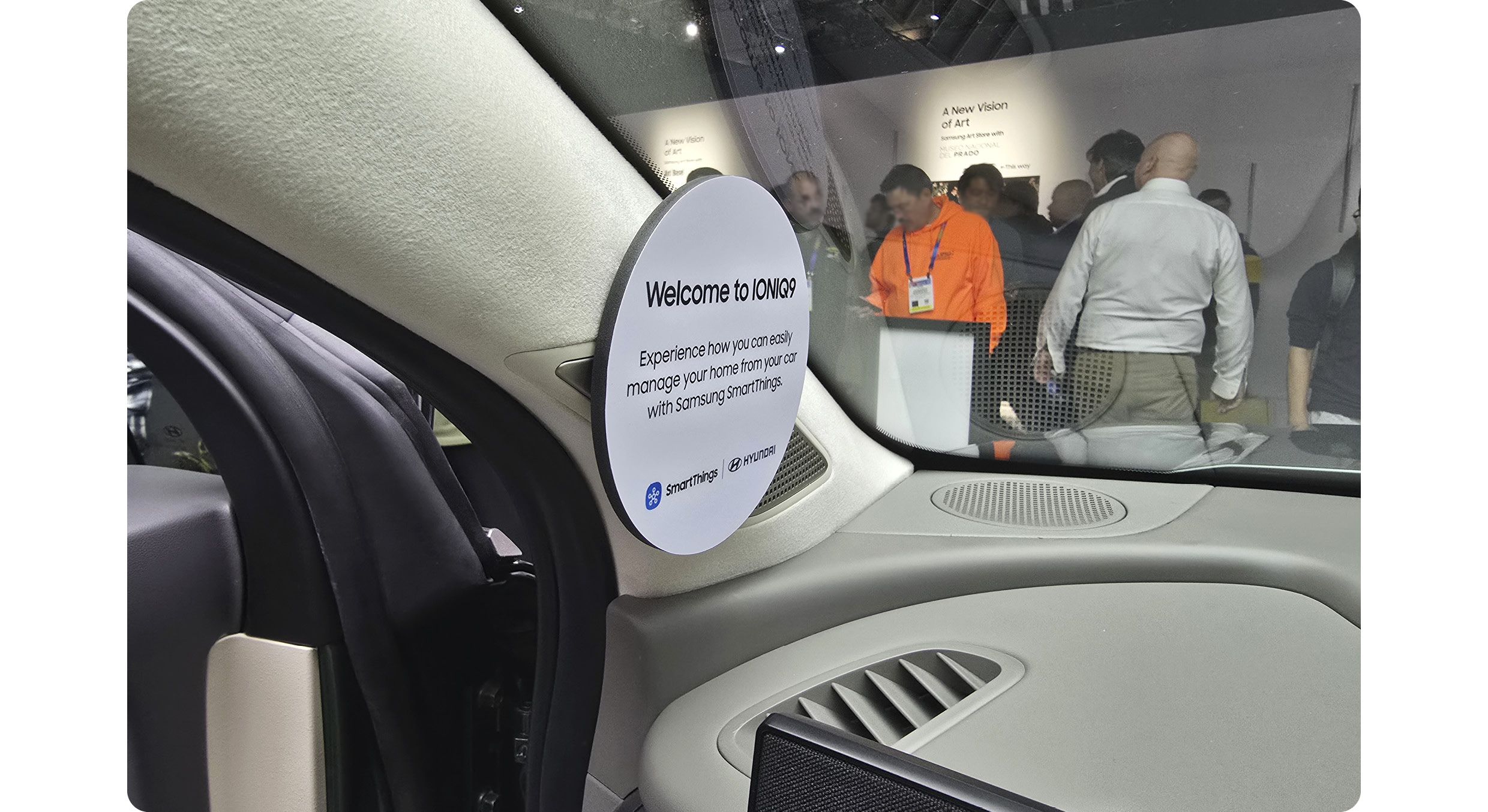 아이오닉 9 시연 및 전시