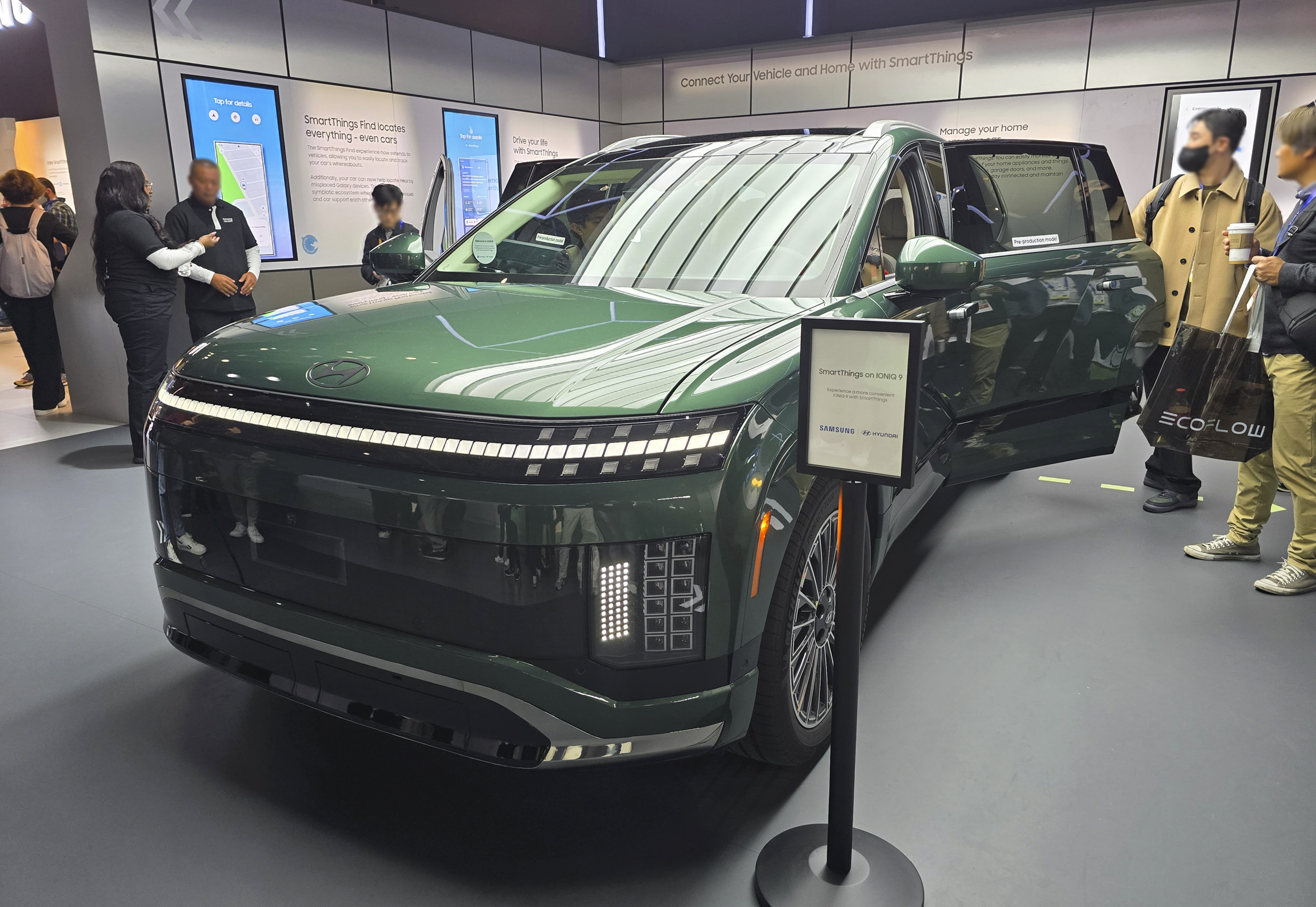 아이오닉 9 전시 모습