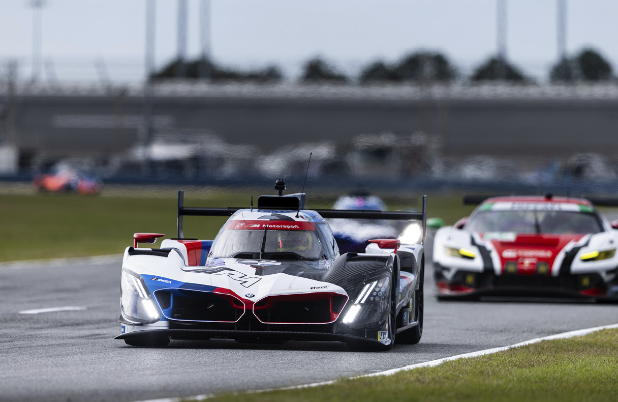 The LMDh hypercar is running on the track