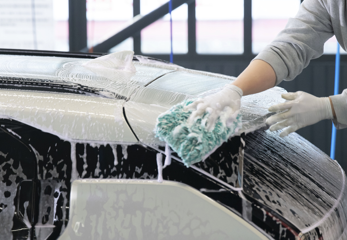 cleaning the exterior of a car