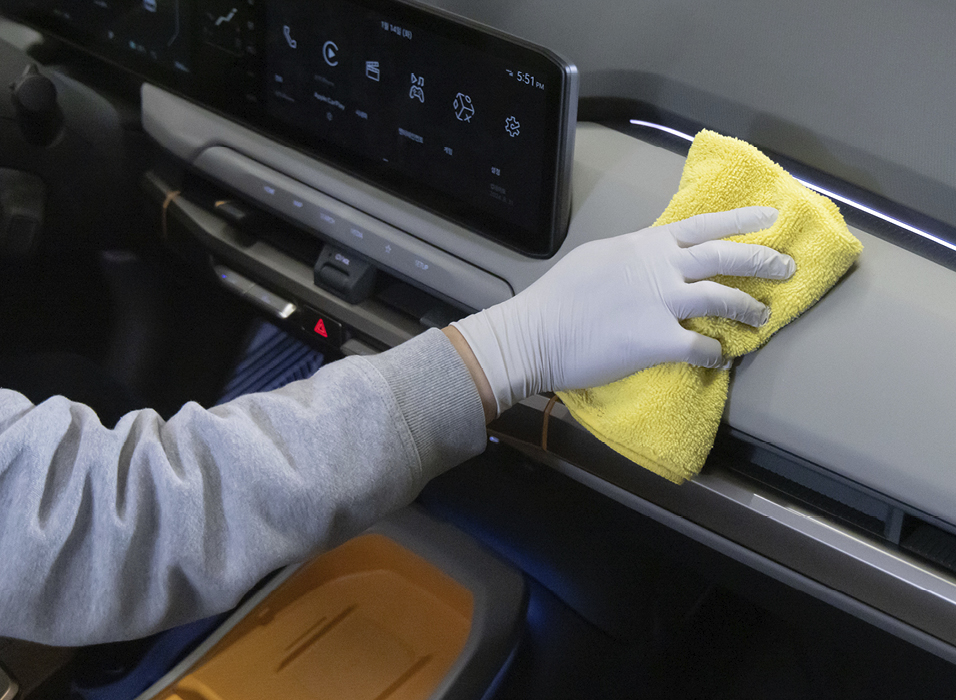 cleaning the interior of a car