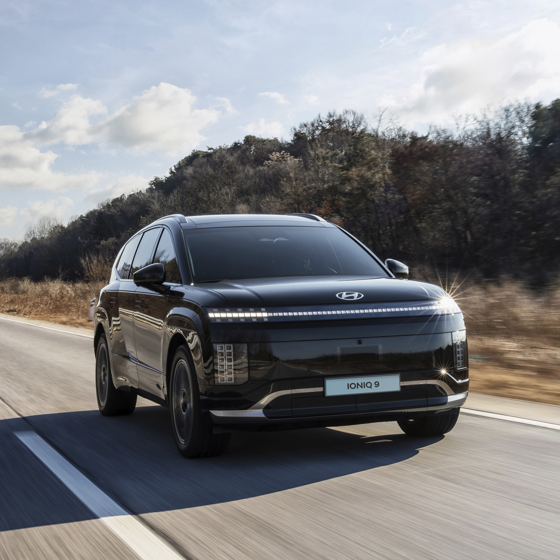 아이오닉 9 주행 모습