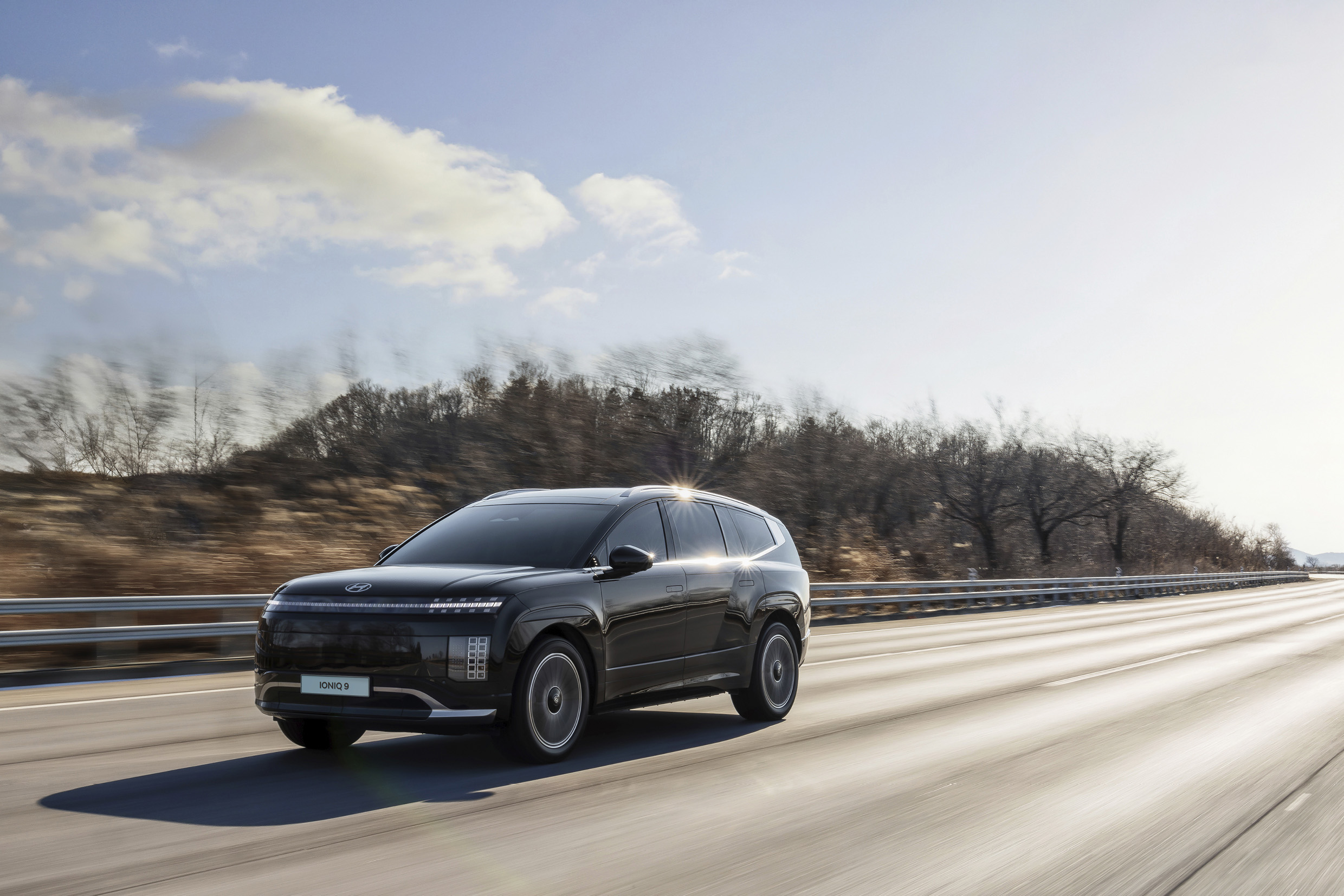 아이오닉 9 주행 모습