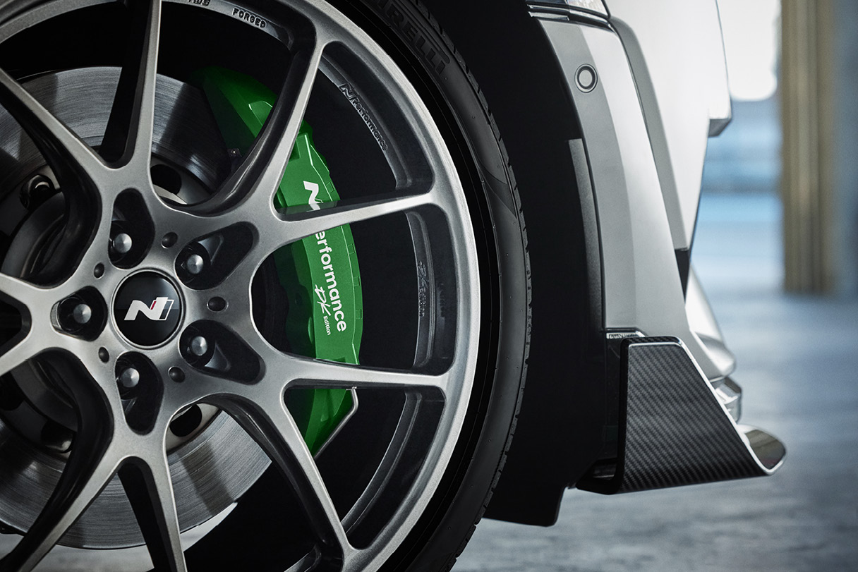 아이오닉 5 N DK 에디션의 휠 모습