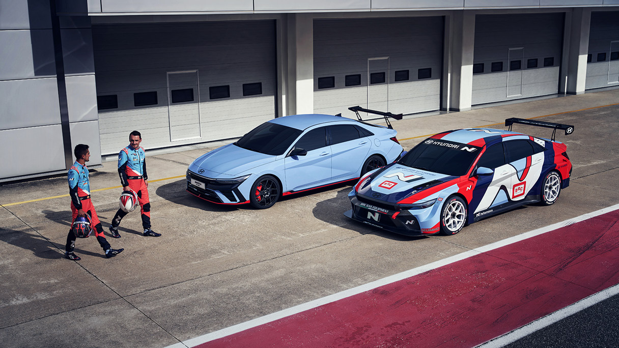 아반떼 N TCR 에디션의 모습