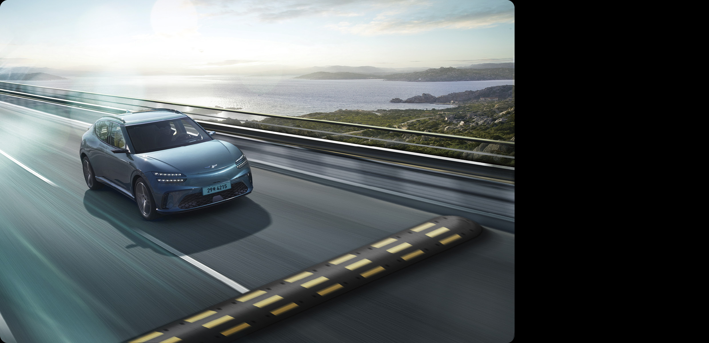 제네시스 GV60 주행 모습