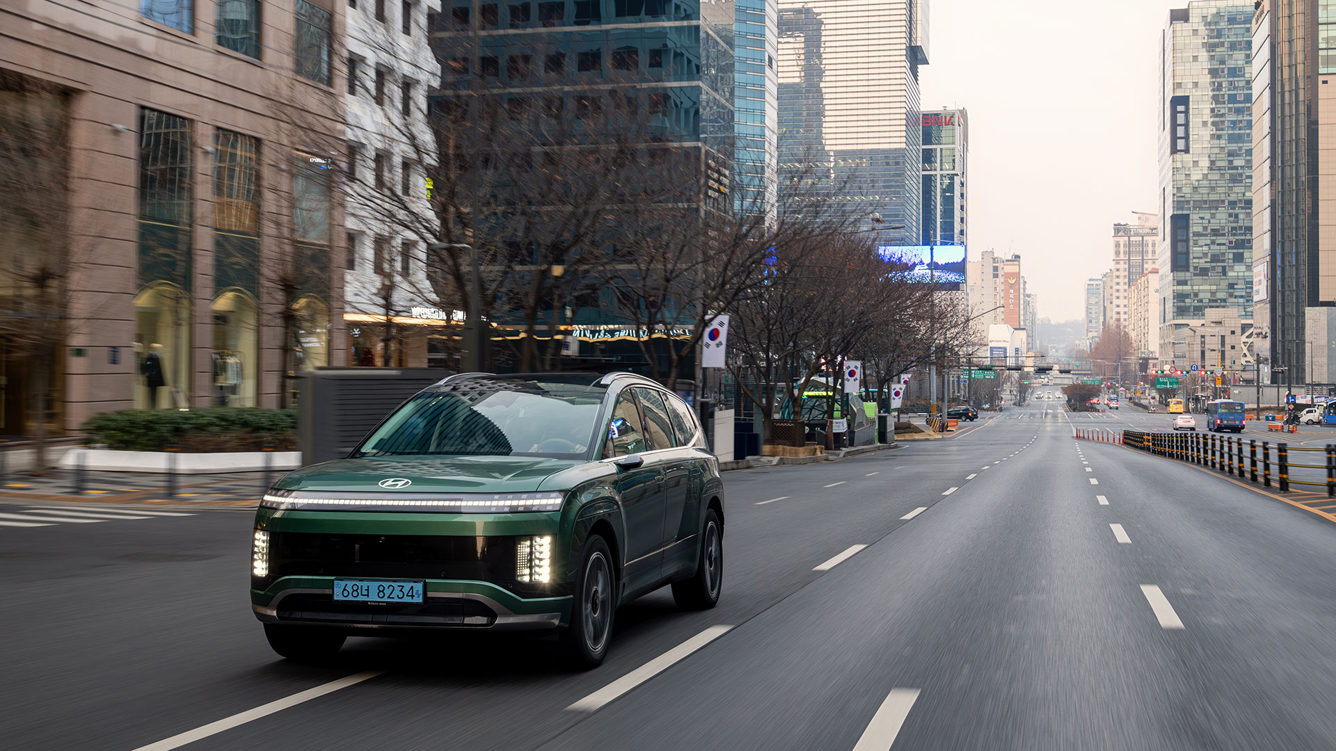 Hyundai IONIQ 9: Game-changing Electric SUV Offers Long Range and Next-level Comfort, Features and Capabilities